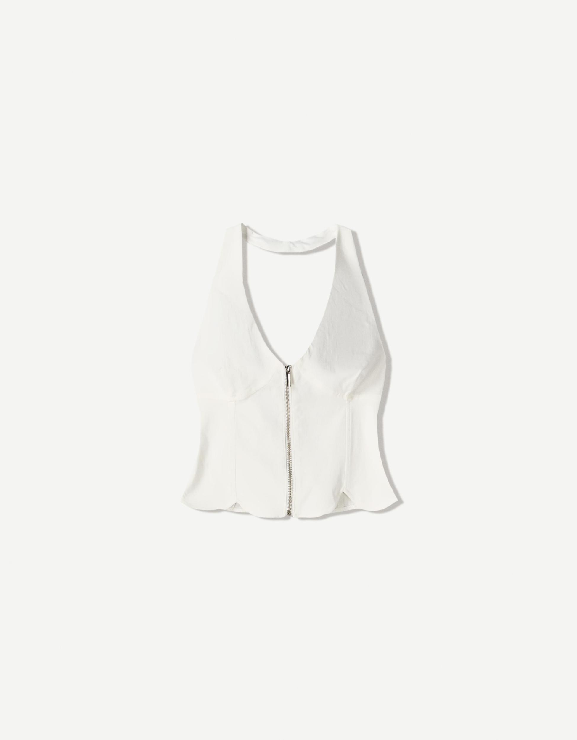 Blonde lace top with ruffles Product Image