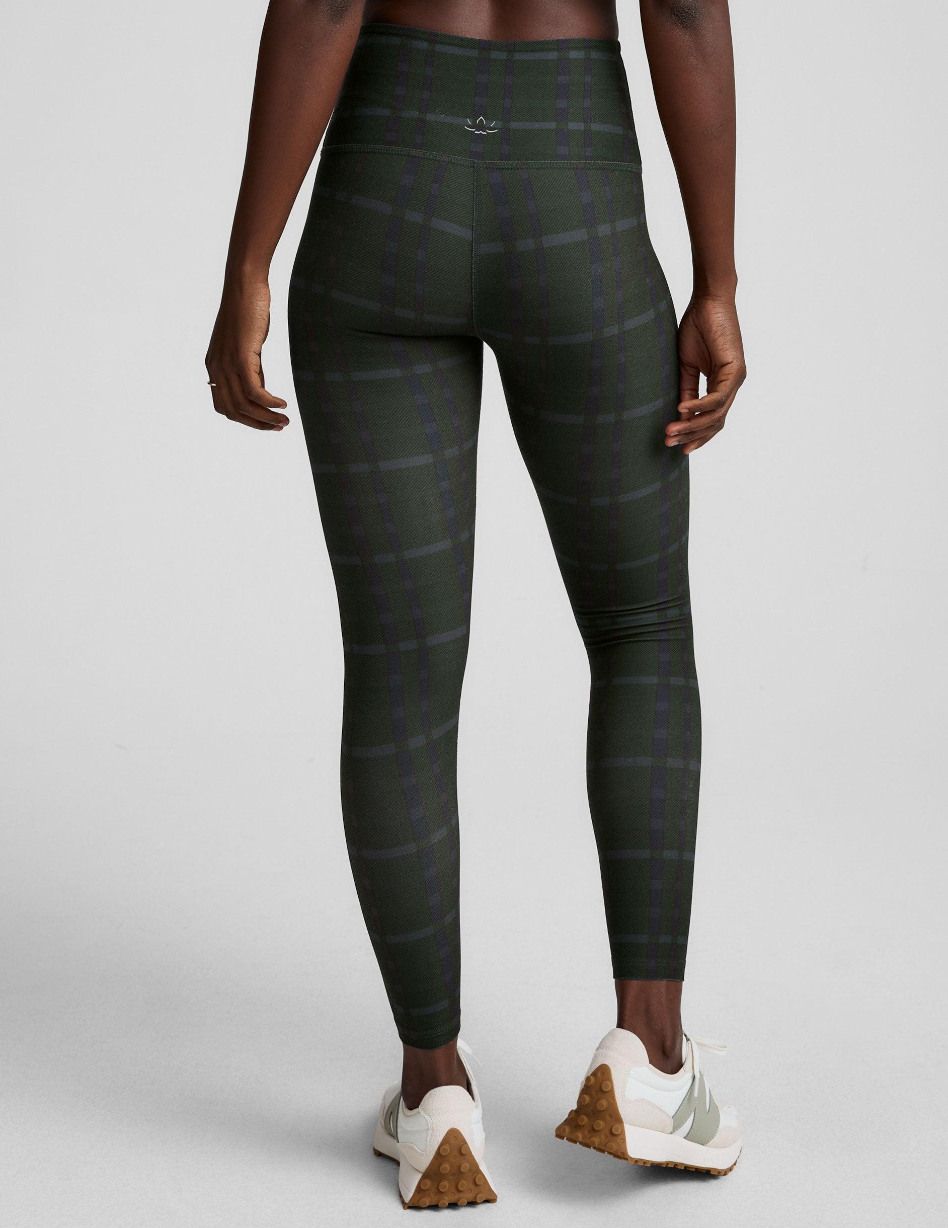 SoftMark High Waisted Midi Legging Product Image