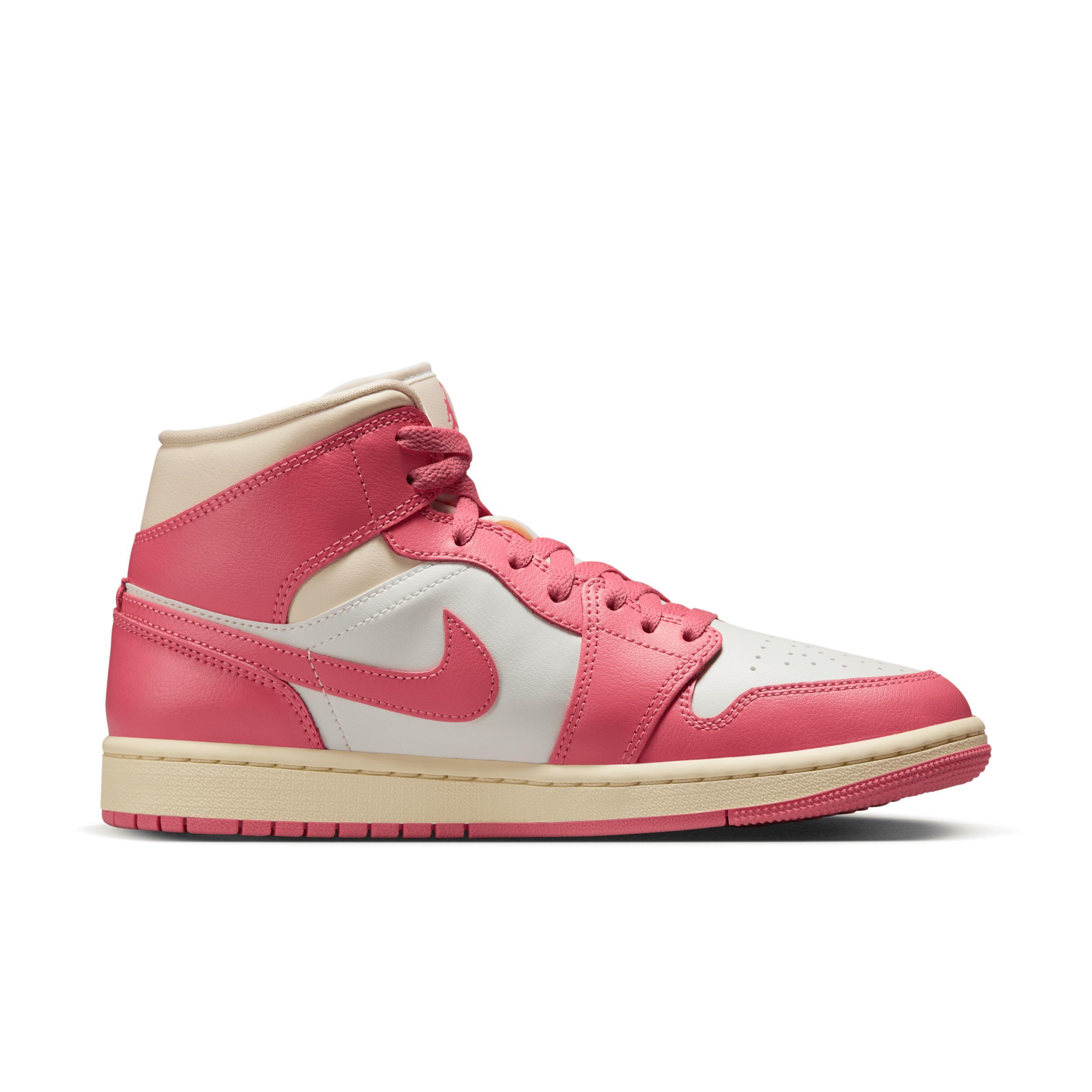 Jordan Womens Air Retro 1 Mid Casual Shoes Product Image