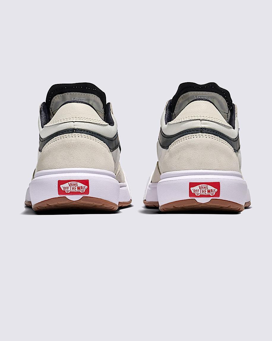 UltraRange 2.0 Shoe in Off White / Black| Vans US Product Image