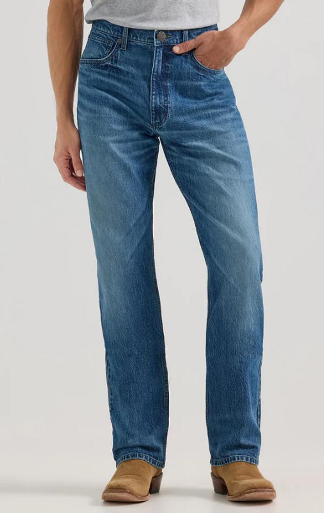 Wrangler 20X® Men's No. 33 Xtreme Relaxed Barnaby Straight Leg Jeans Product Image