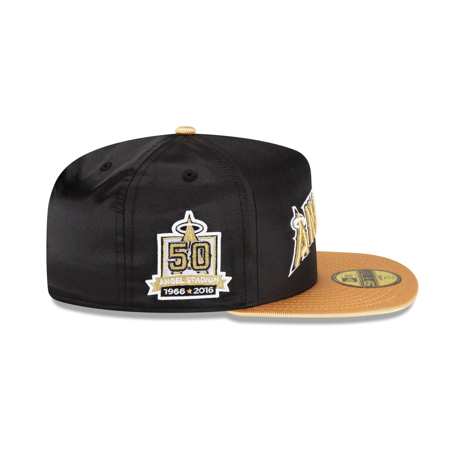 Los Angeles Rams Gray Cord Golfer Hat Male Product Image
