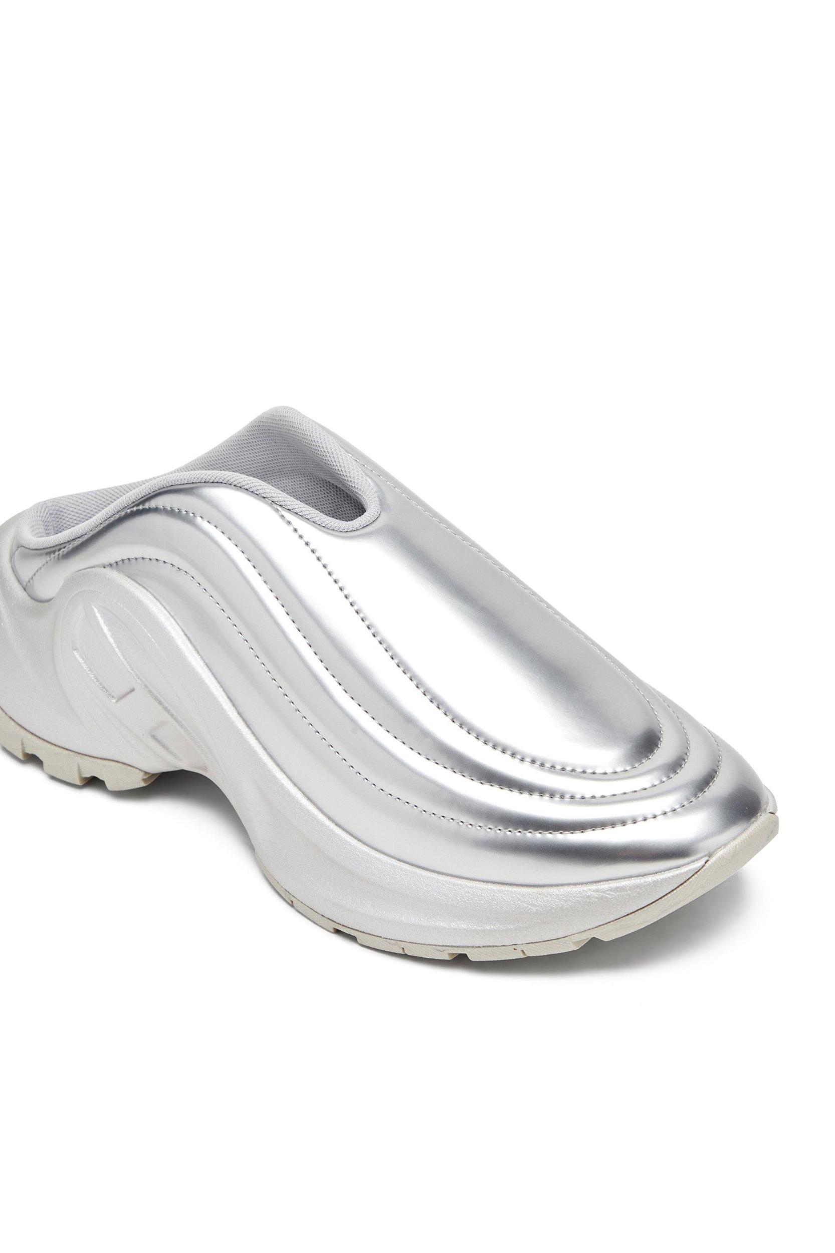 S-D-RUNNER MULE X Product Image