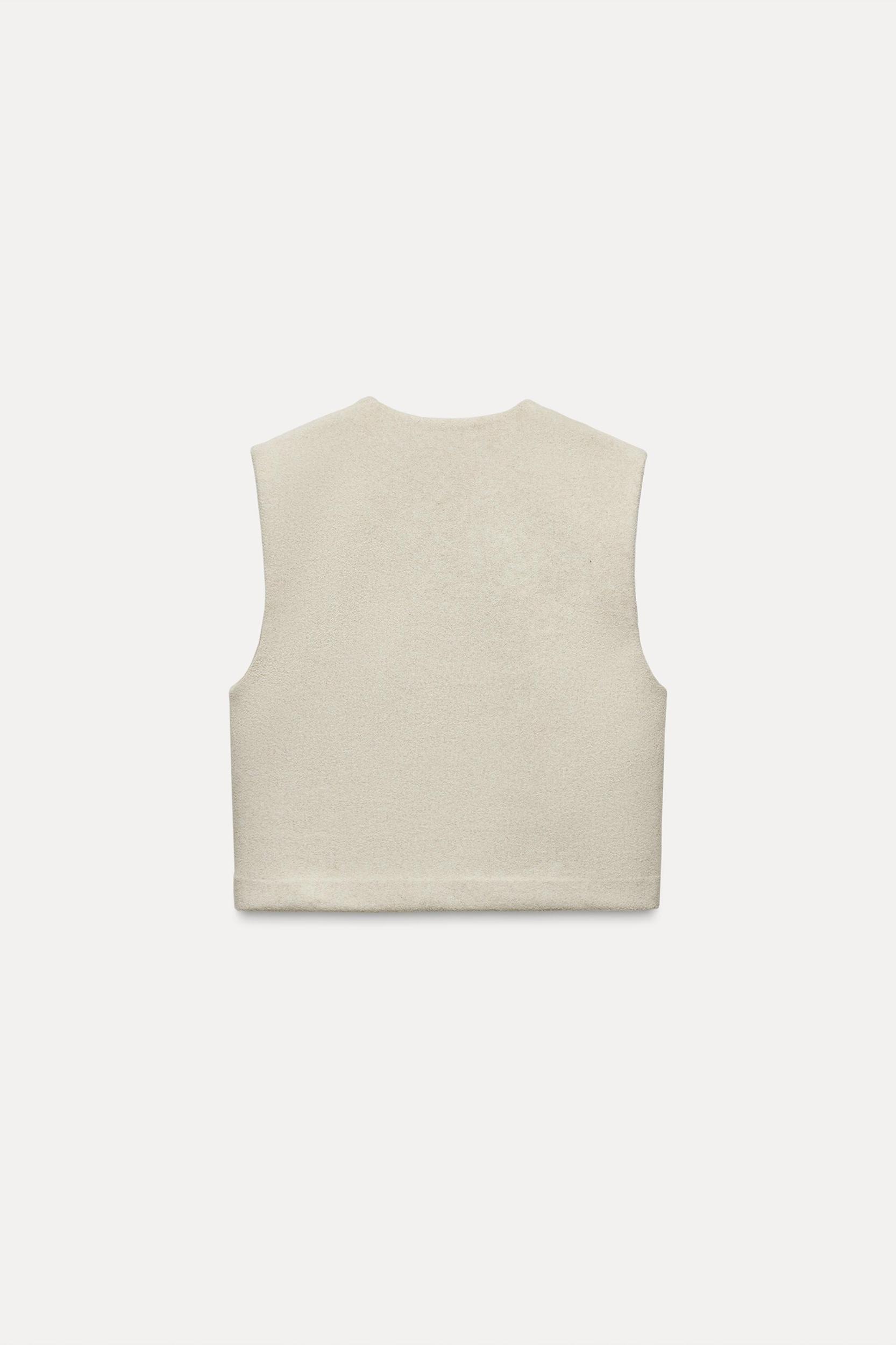 SOFT V-NECK VEST Product Image
