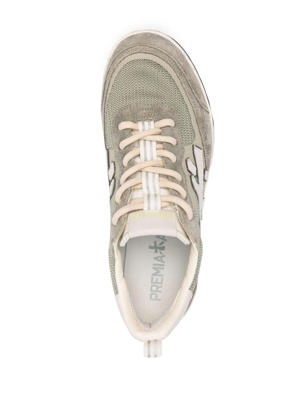 logo-appliqué low-top sneakers Product Image