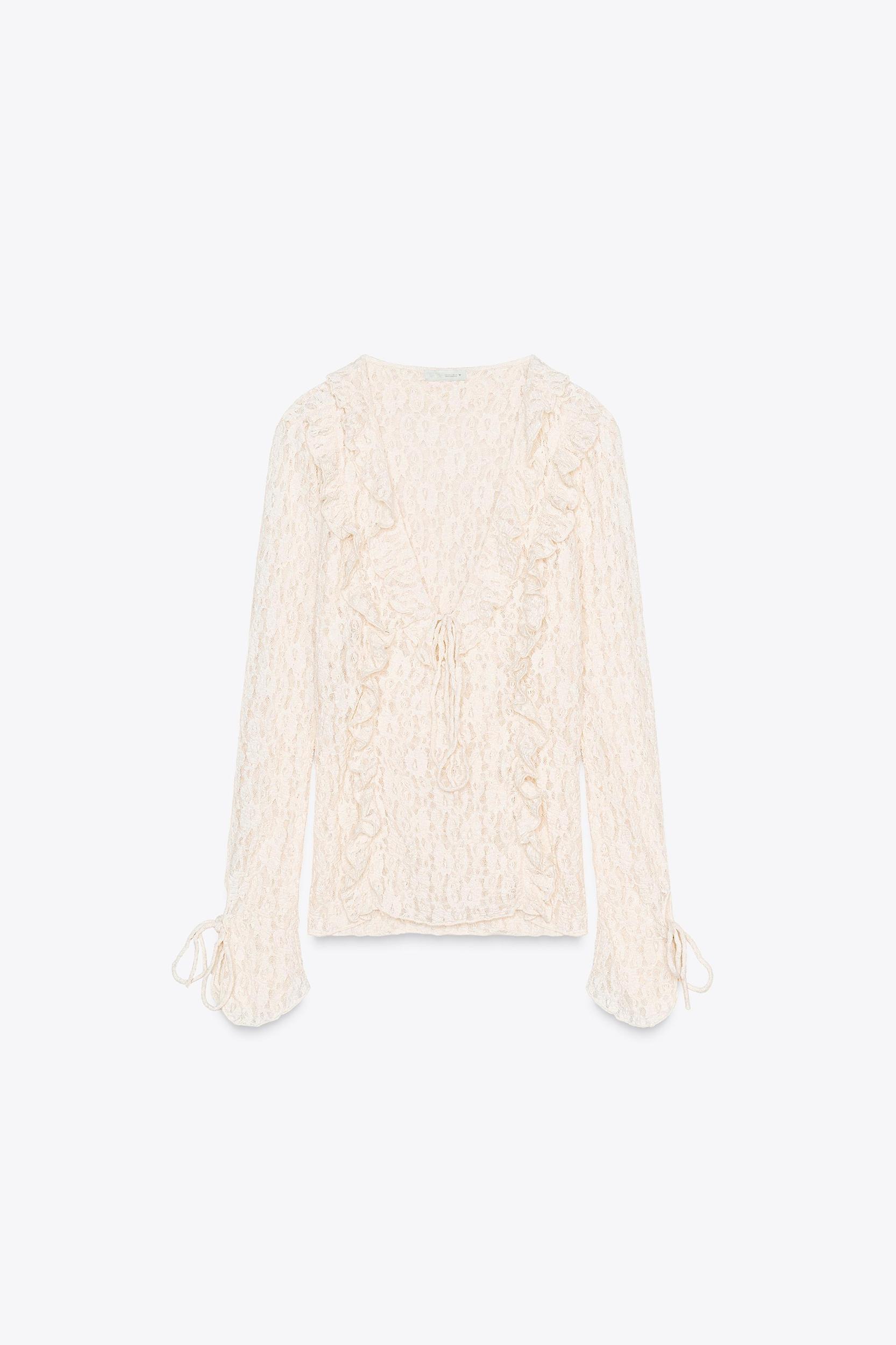 LACE RUFFLE TOP Product Image