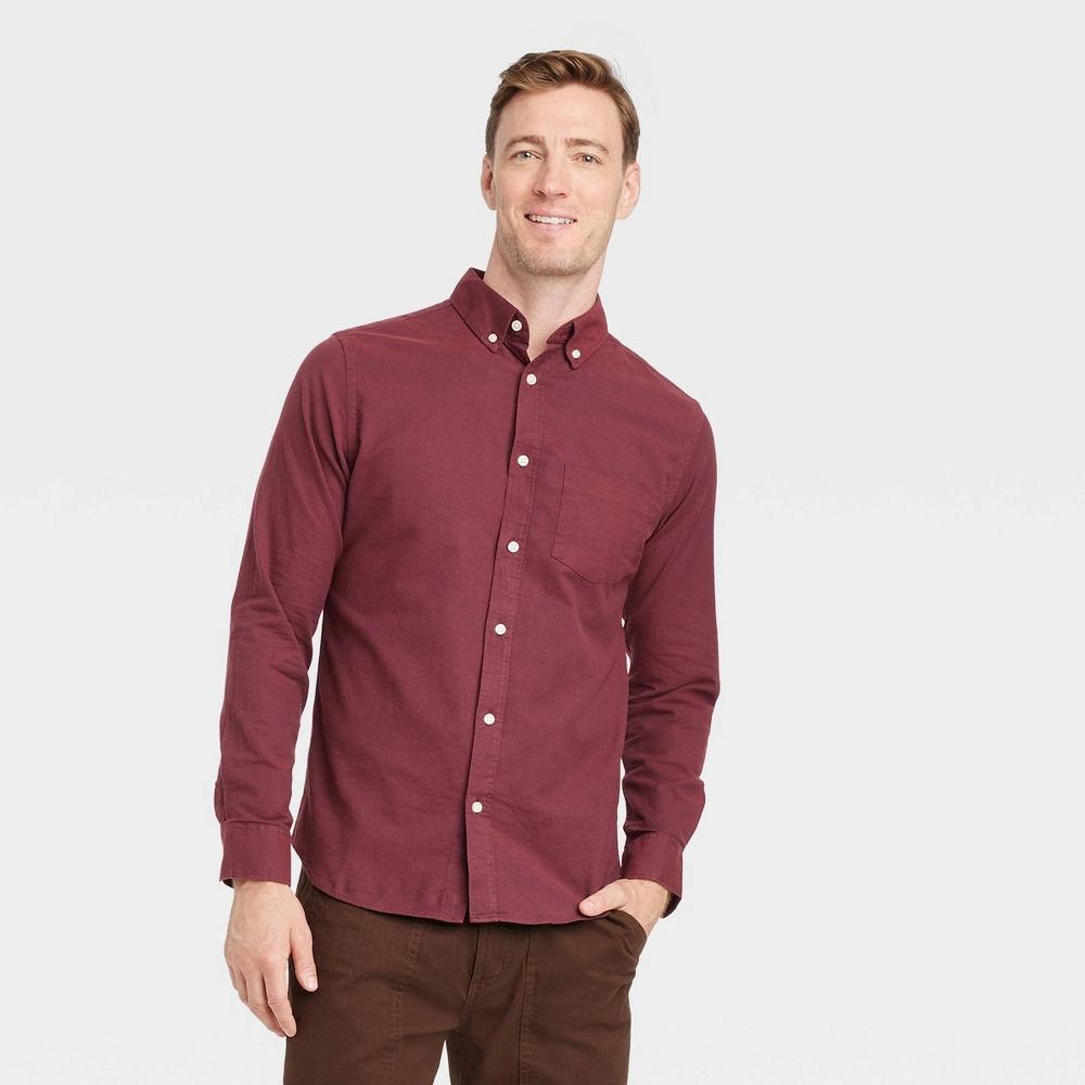 Mens Long Sleeve Collared Button-Down Shirt - Goodfellow & Co Maroon M Product Image