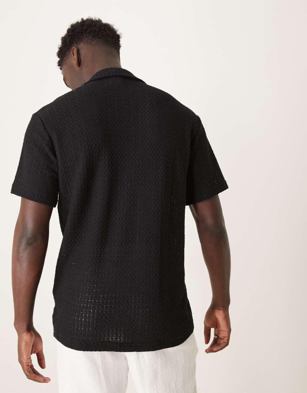 Selected Homme textured revere collar shirt in black Product Image