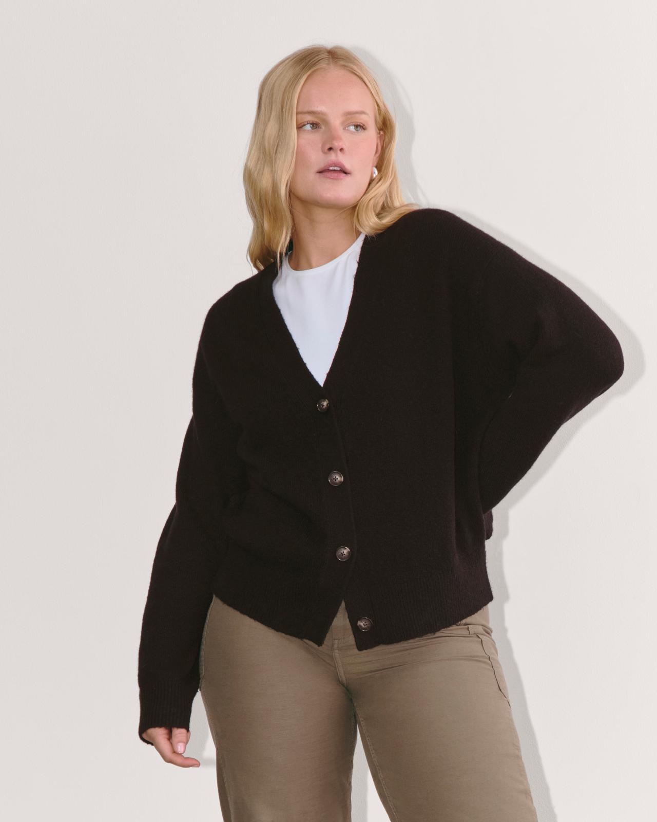 The Cocoon Cardigan in Plush Cotton Product Image
