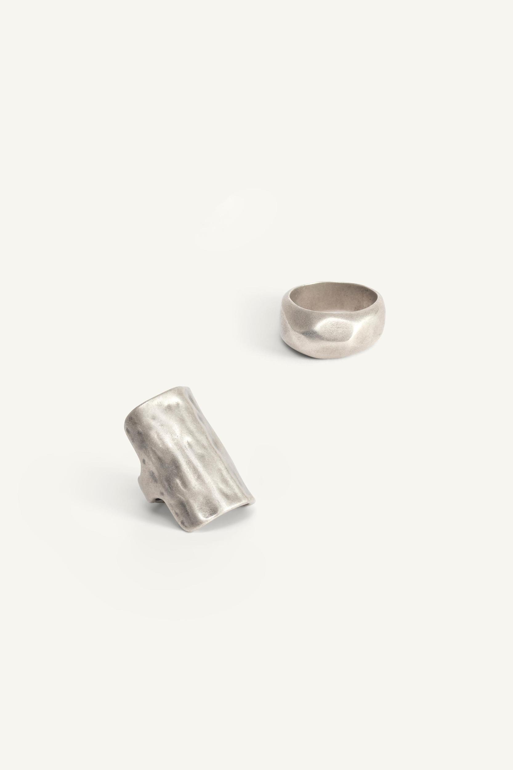 2 PACK OF CONTRASTING RINGS LIMITED EDITION Product Image