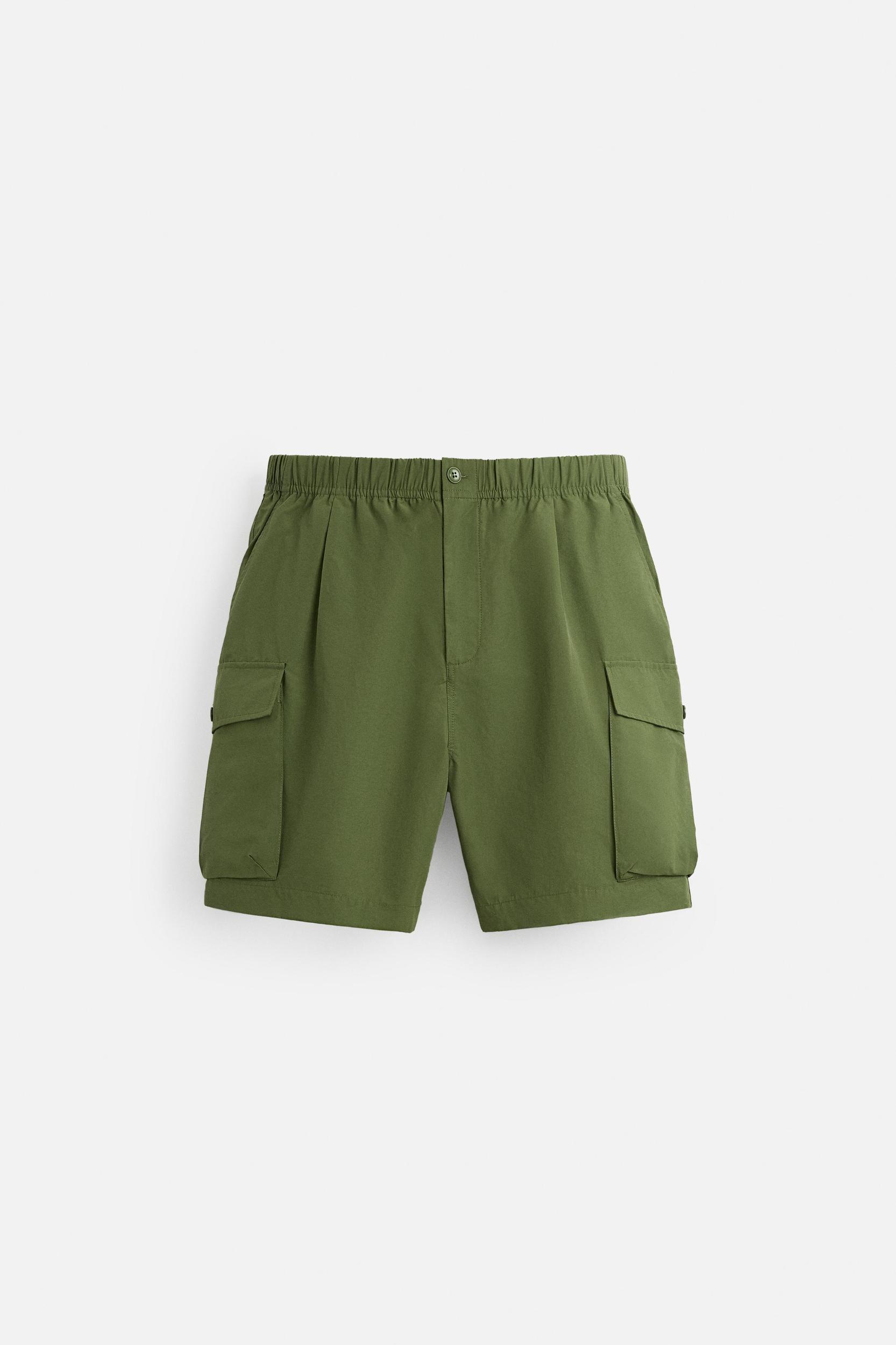 TECHNICAL CARGO SHORTS Product Image