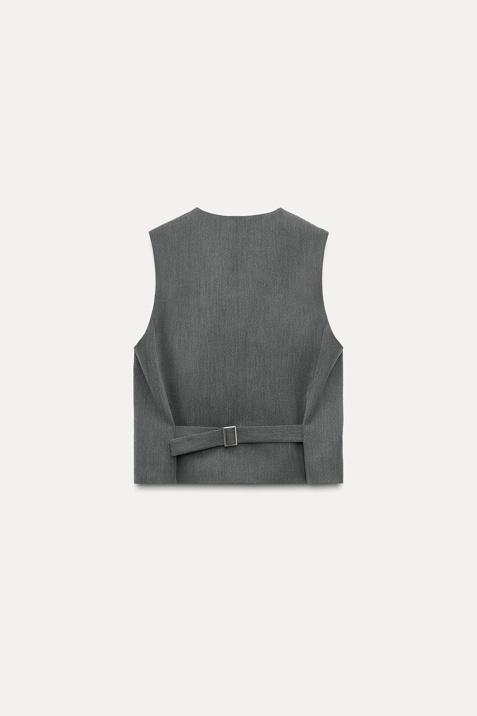 VEST WITH SLITS Product Image