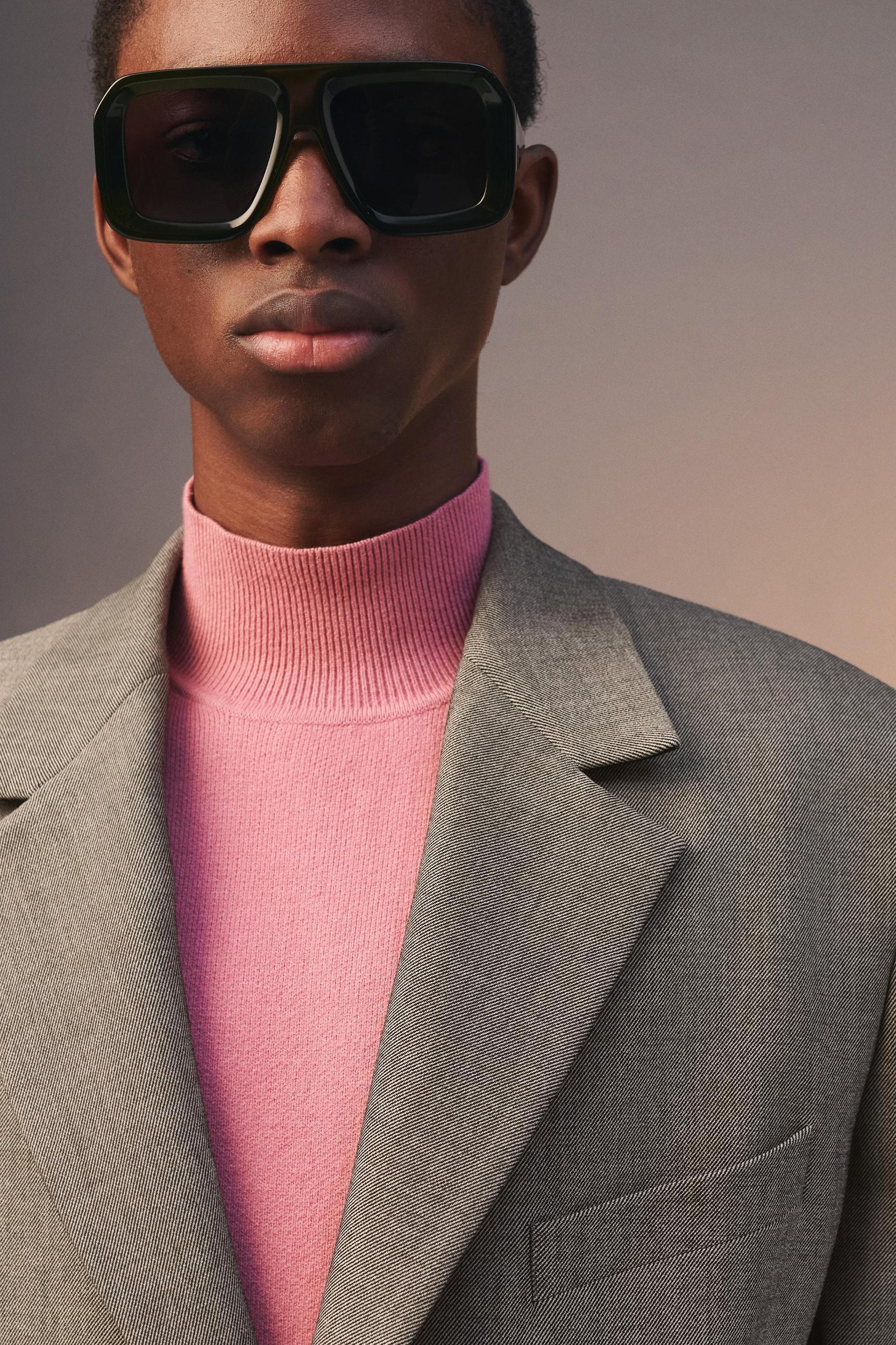FITTED BLAZER LIMITED EDITION Product Image
