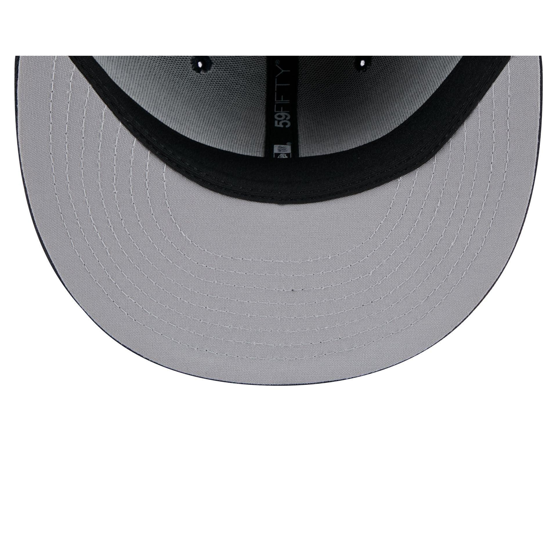 Boston Bruins Black 9FIFTY Snapback Hat Male Product Image