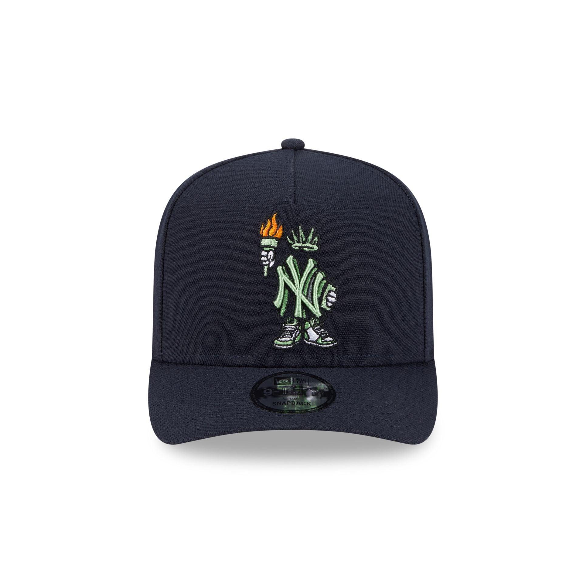 Boston Red Sox Washed 9FIFTY A-Frame Snapback Hat Male Product Image