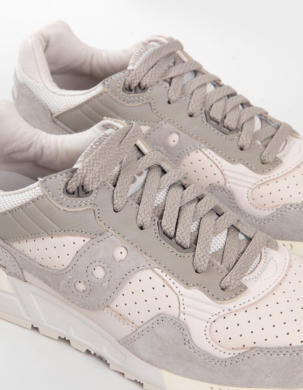 SAUCONY Shadow 5000 Mens Shoes Product Image