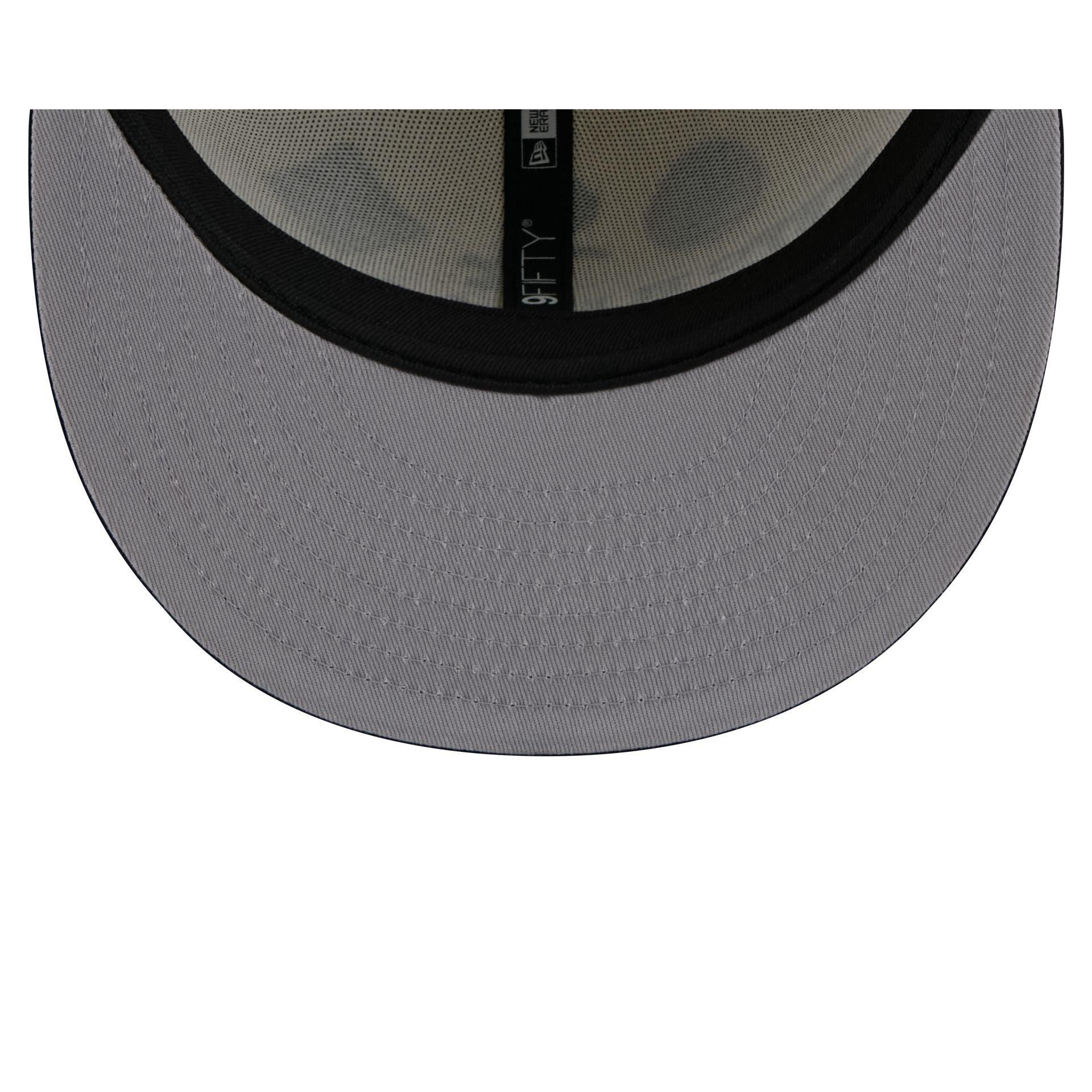 Chicago White Sox Archive 9FIFTY Snapback Hat Male Product Image
