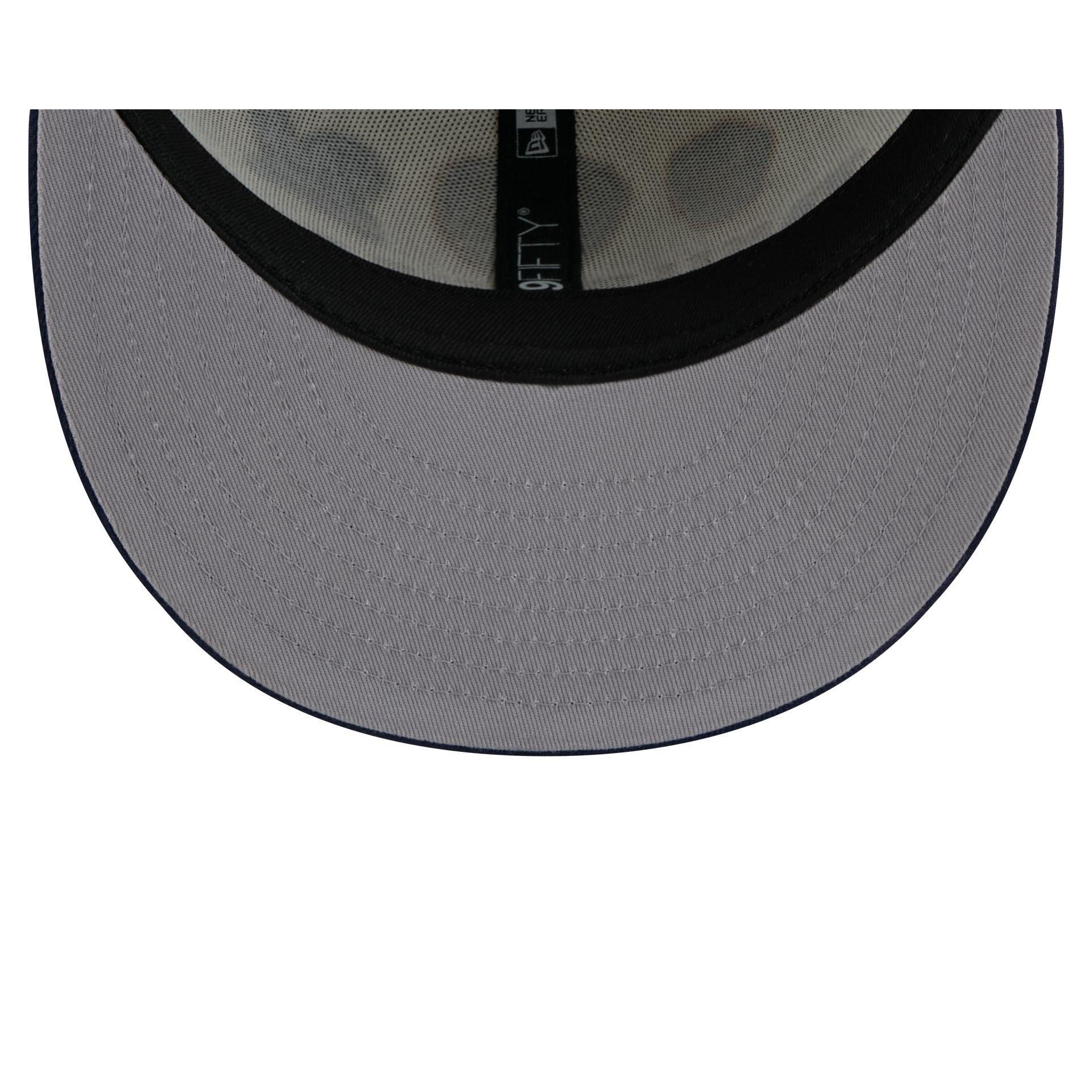 Milwaukee Brewers Archive 9FIFTY Snapback Hat Male Product Image