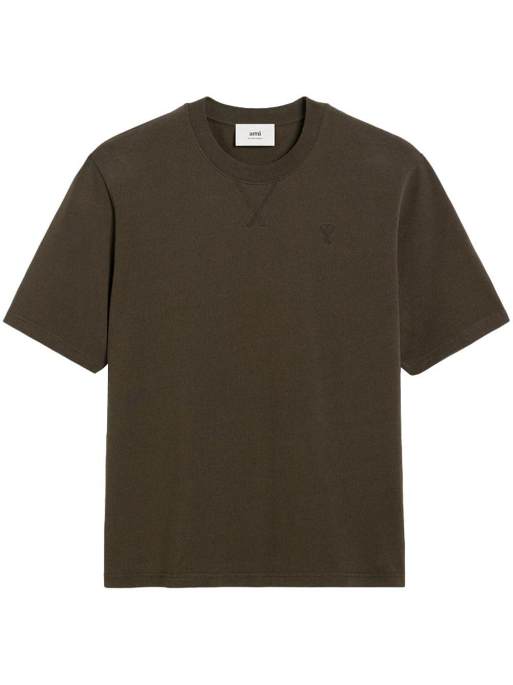Ami De Coeur T-shirt Product Image