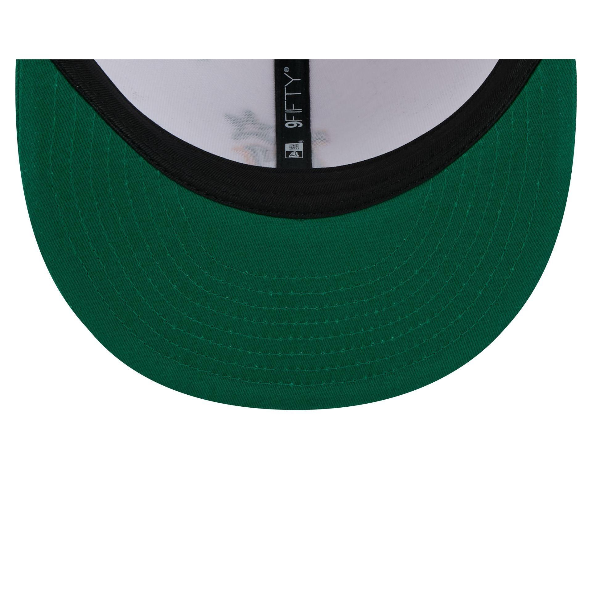 Minnesota North Stars Vintage Satin 9FIFTY Snapback Hat Male Product Image