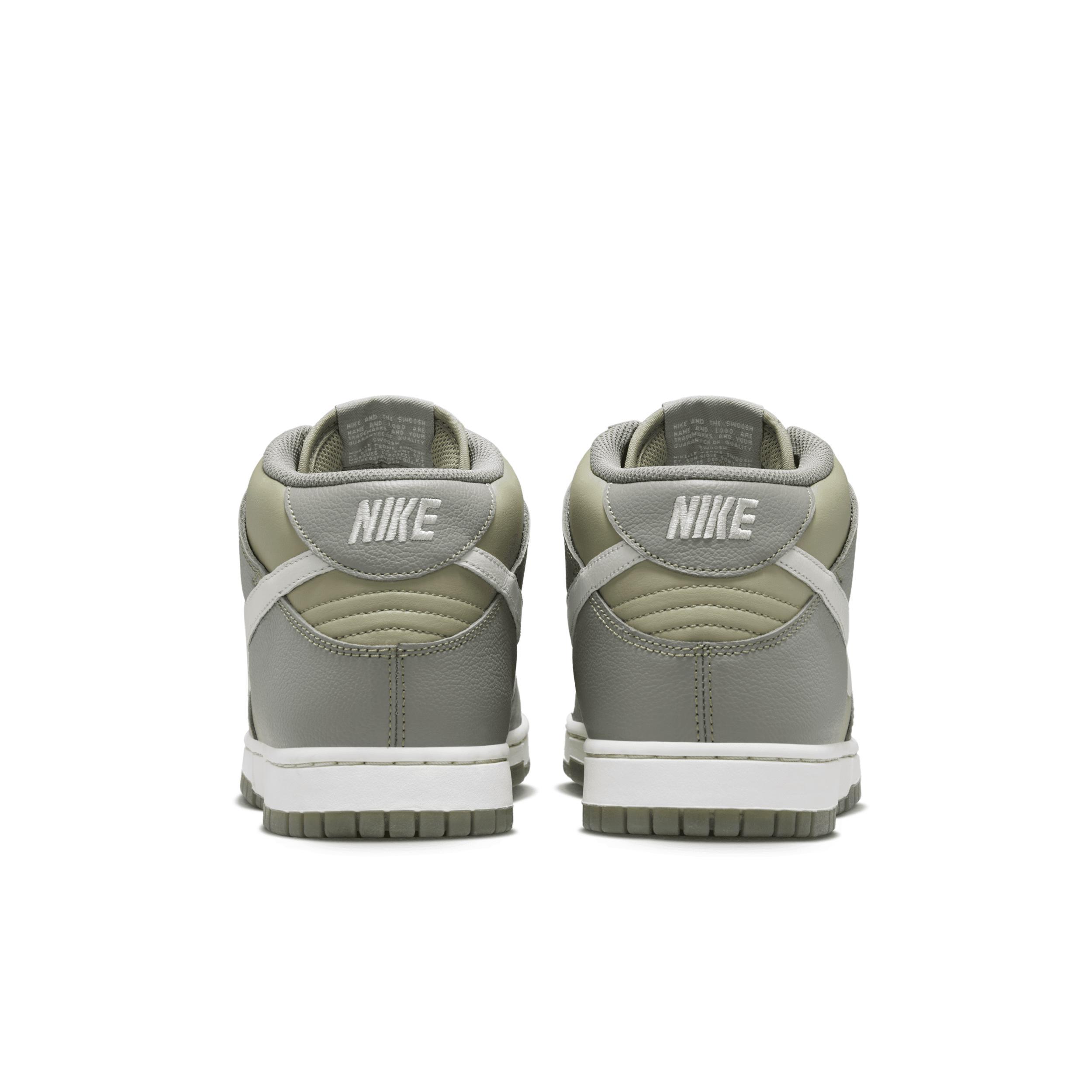 Nike Dunk Mid Men's Shoes Product Image