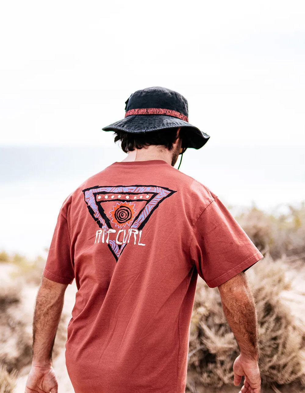 RIP CURL Archive Red Bluff Mens Tee - RED Product Image