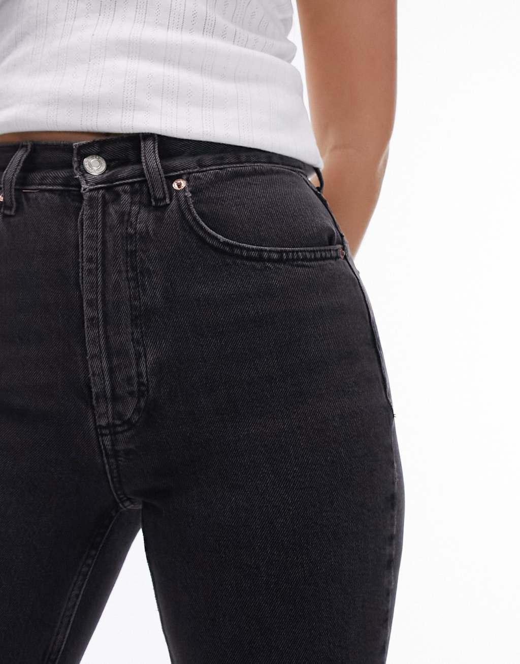Topshop Hourglass high rise straight leg Kort jeans in washed black  Product Image