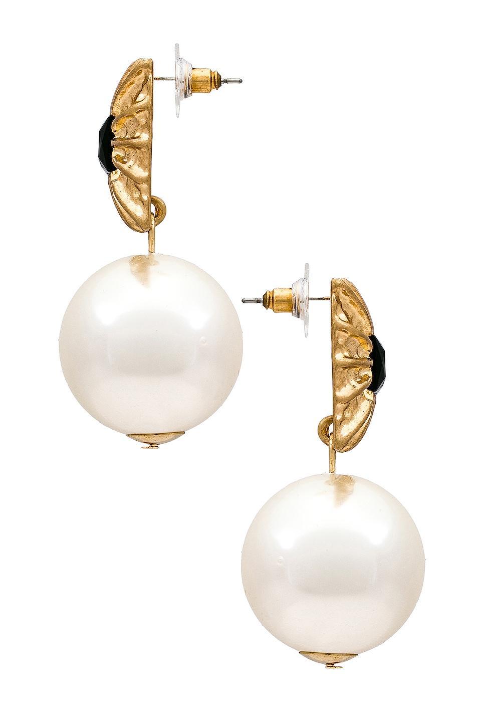 London Earrings 8 Other Reasons Product Image