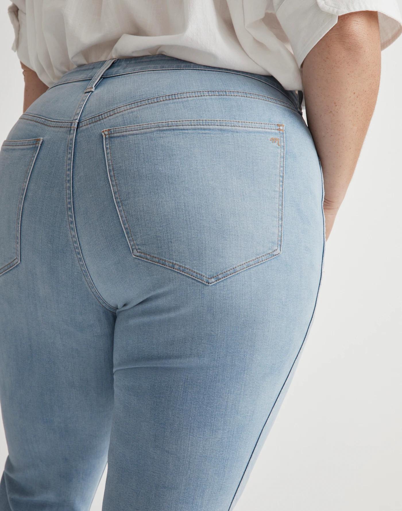 Plus 10" High-Rise Skinny Crop Jeans in Charlemont Wash Product Image