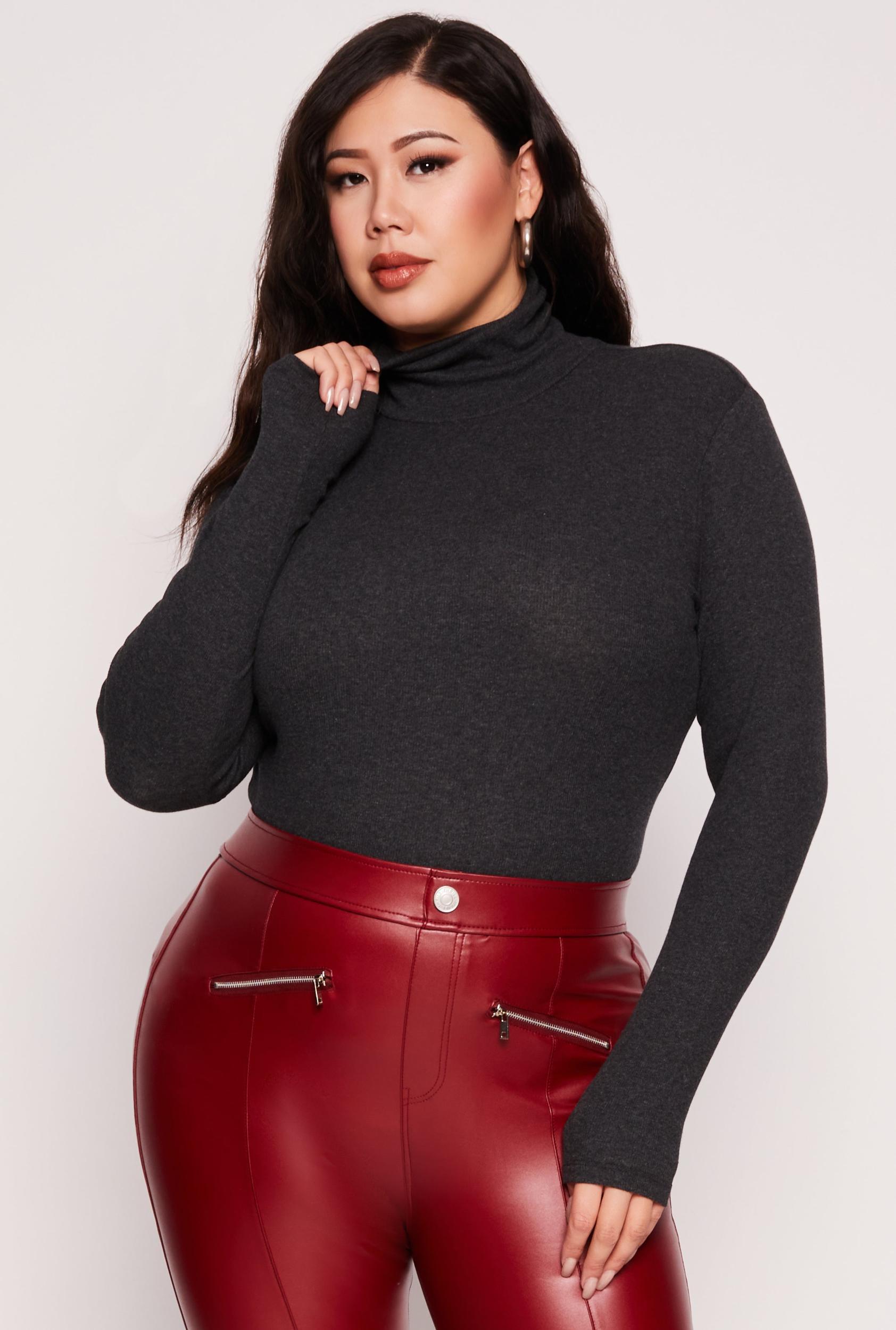 Womens Plus Size Ribbed Knit Long Sleeve Turtleneck Top Product Image
