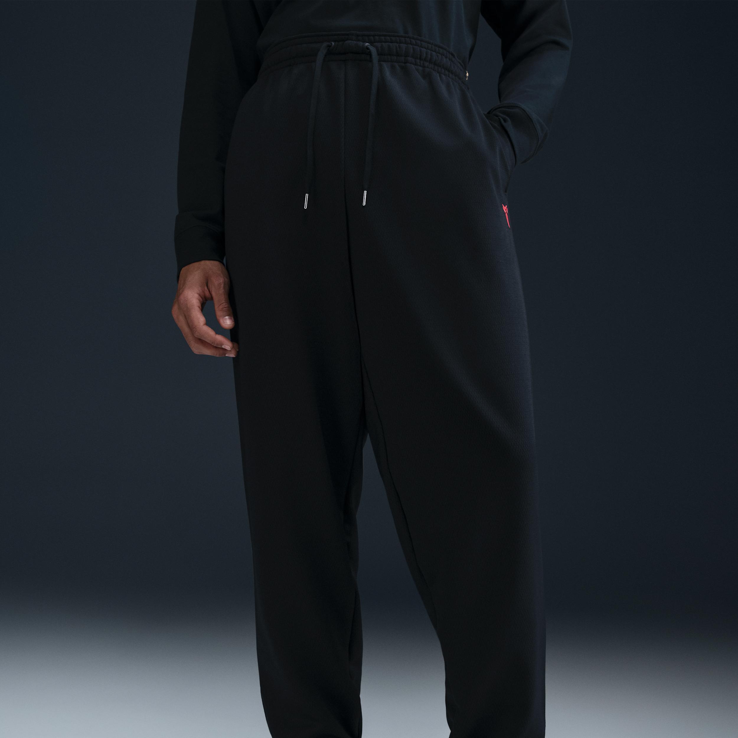 Nike Men's Kobe Therma-FIT Basketball Pants Product Image