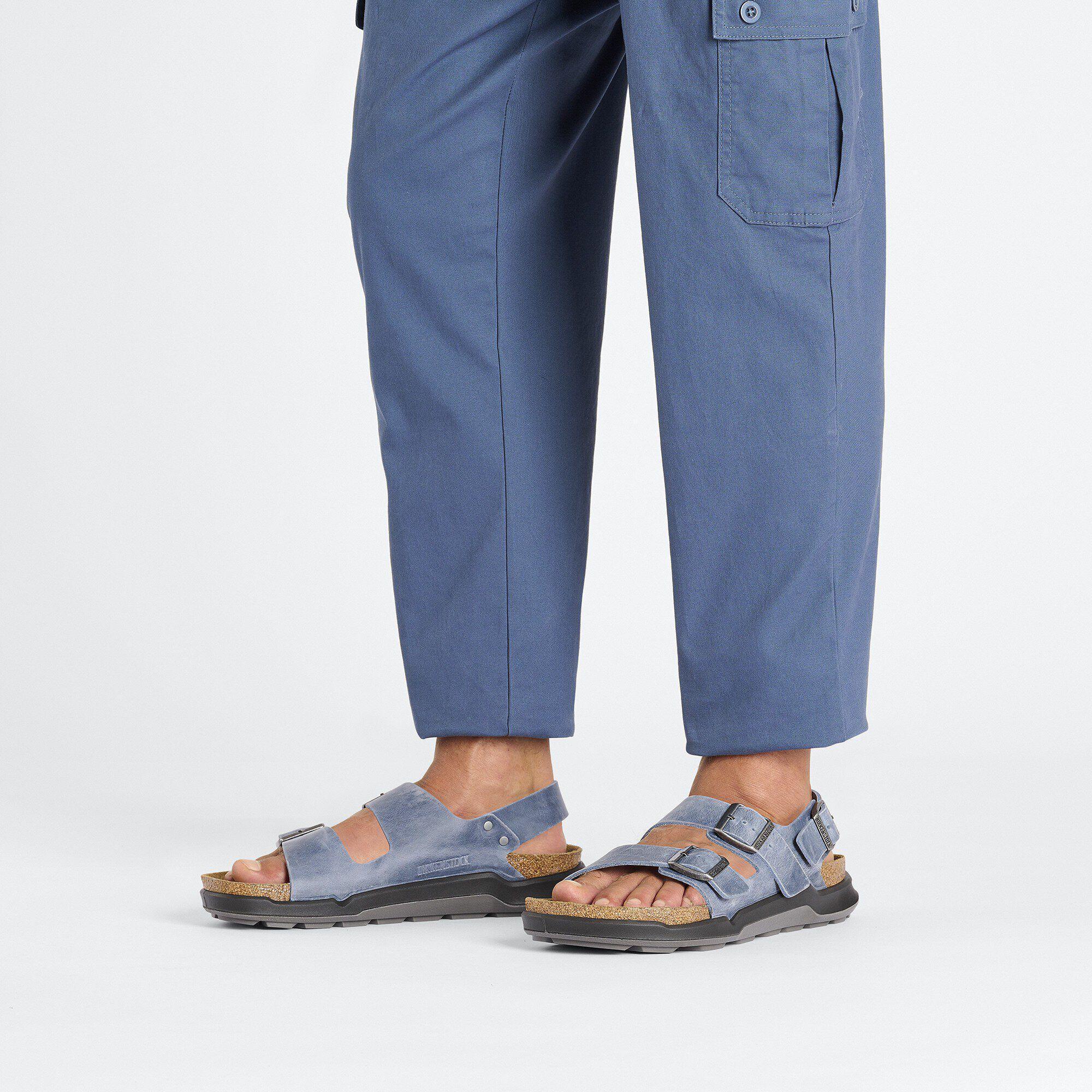Milano Crosstown Men Waxy Leather Product Image