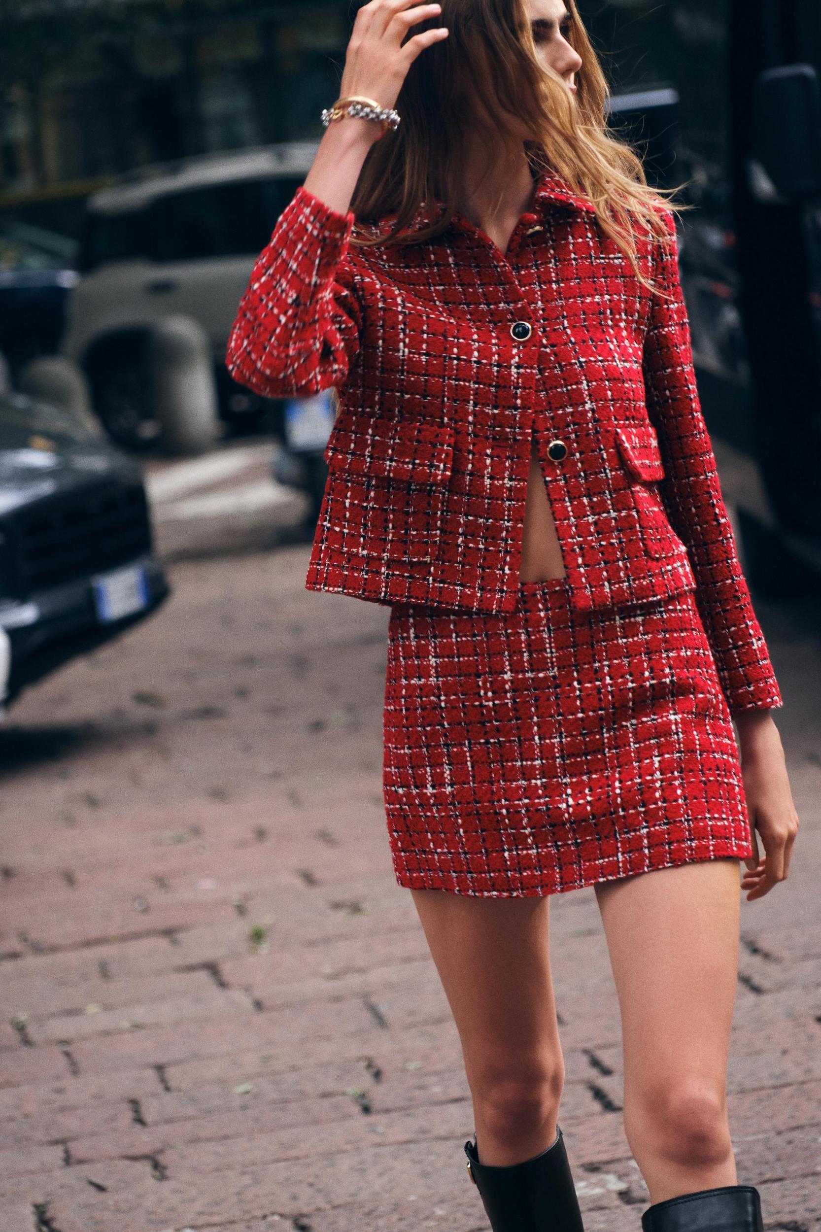 TEXTURED SKORT Product Image