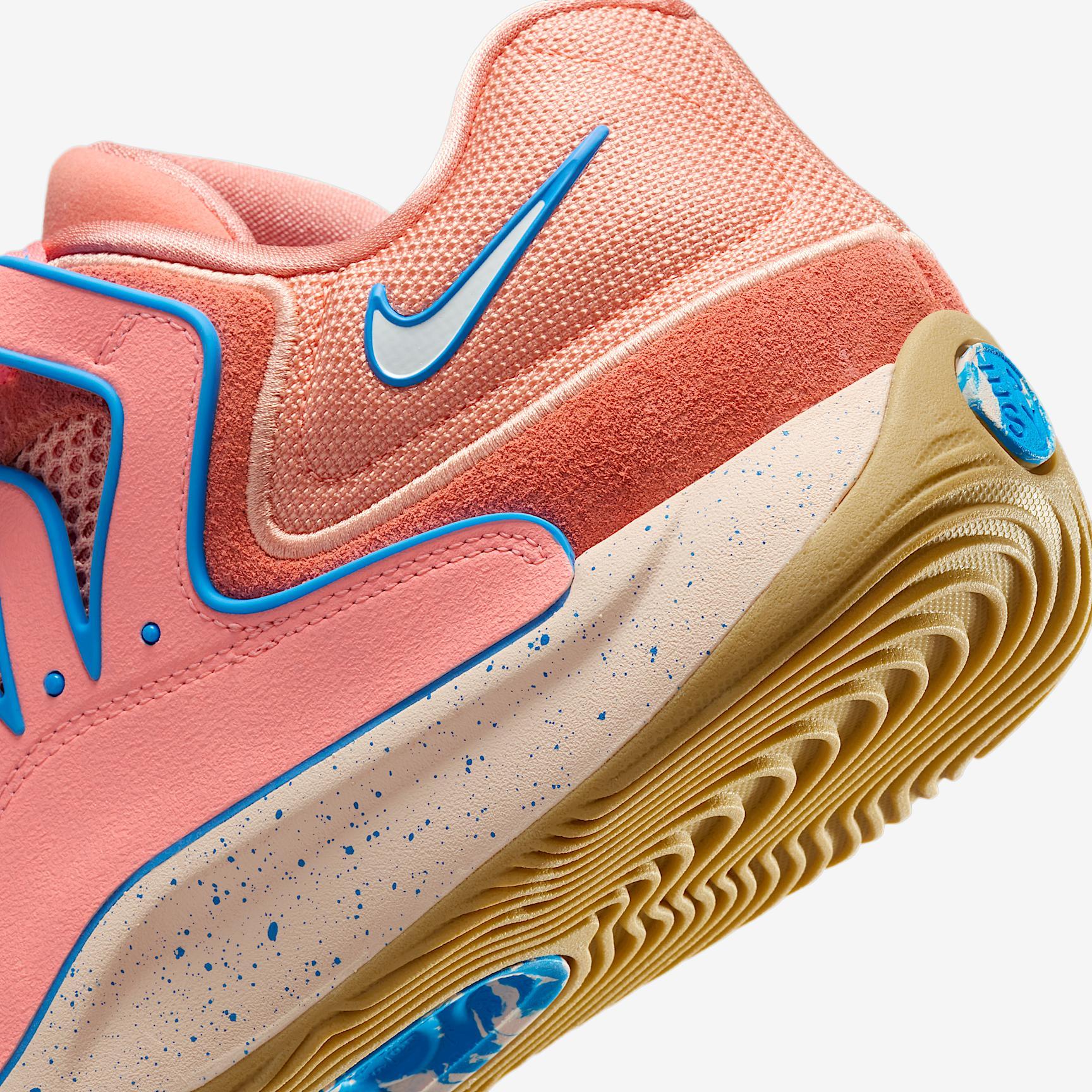 Nike Men's KD18 Basketball Shoes Product Image