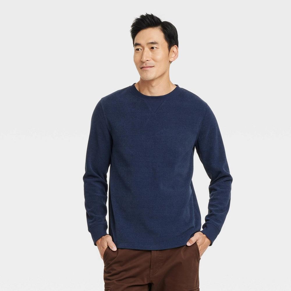 Men's Long Sleeve Textured T-Shirt - Goodfellow & Co™ Product Image