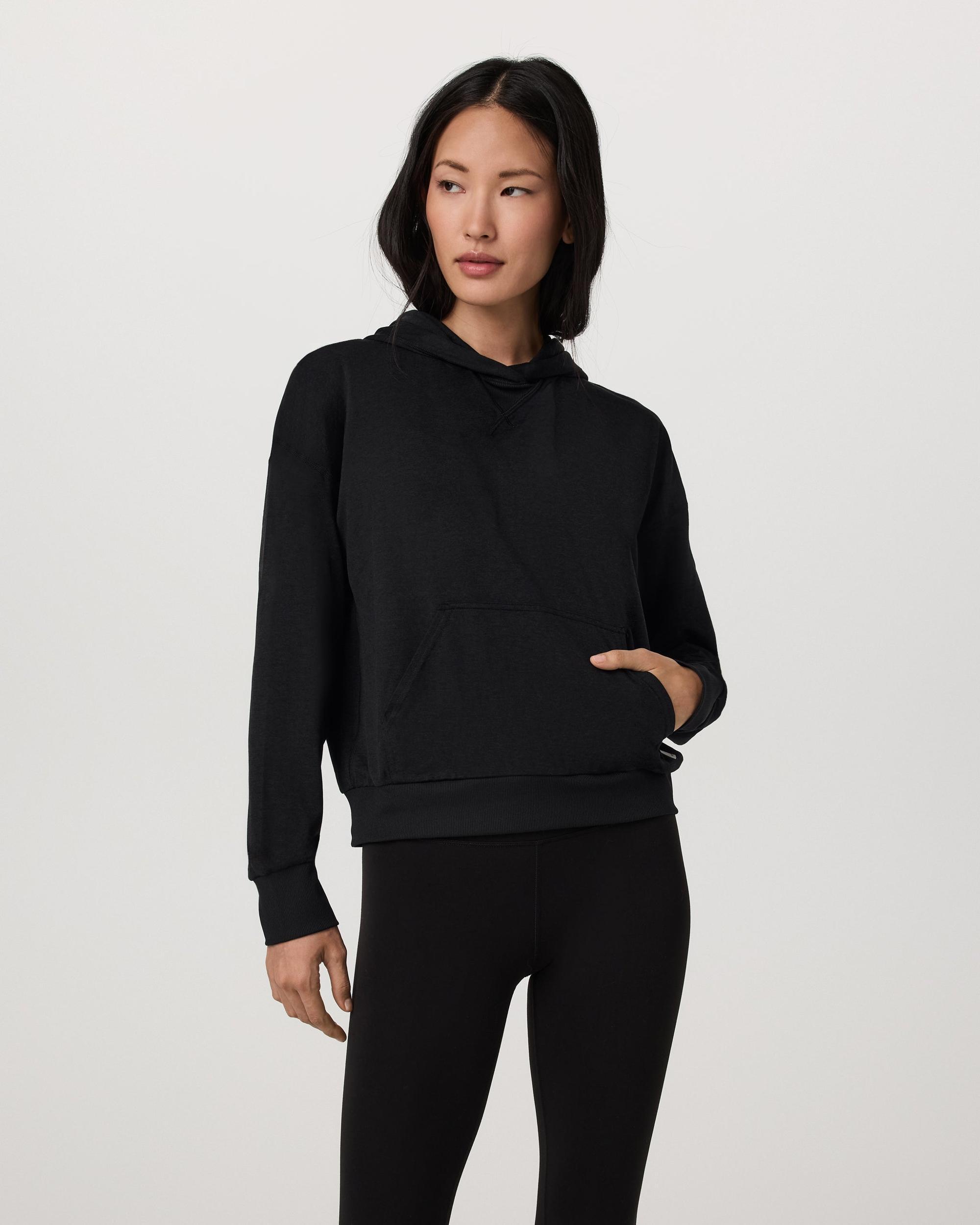 Halo Modern Pullover Hoodie Product Image