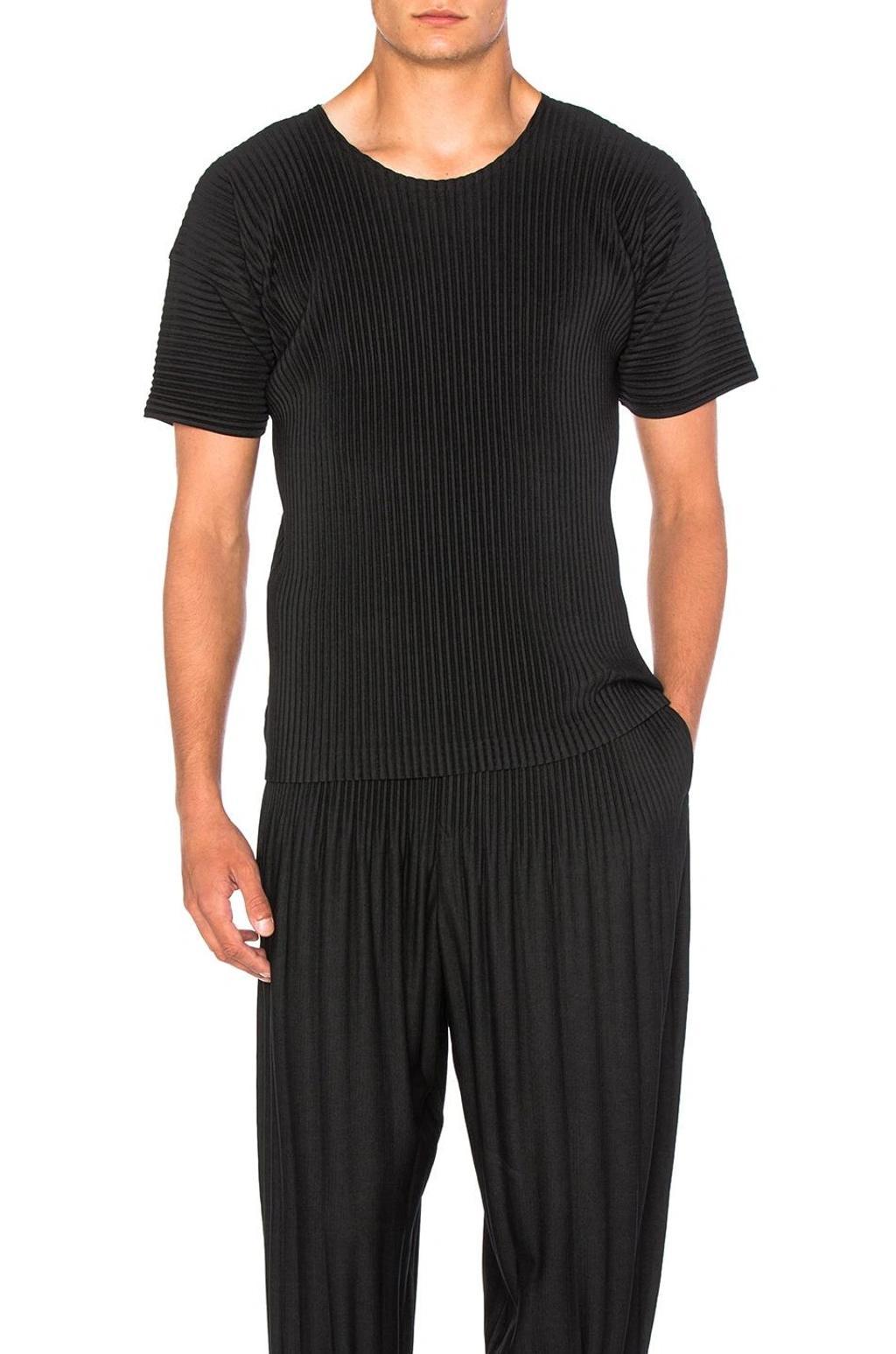 VALENTINO T-shirt Logo In Red Product Image