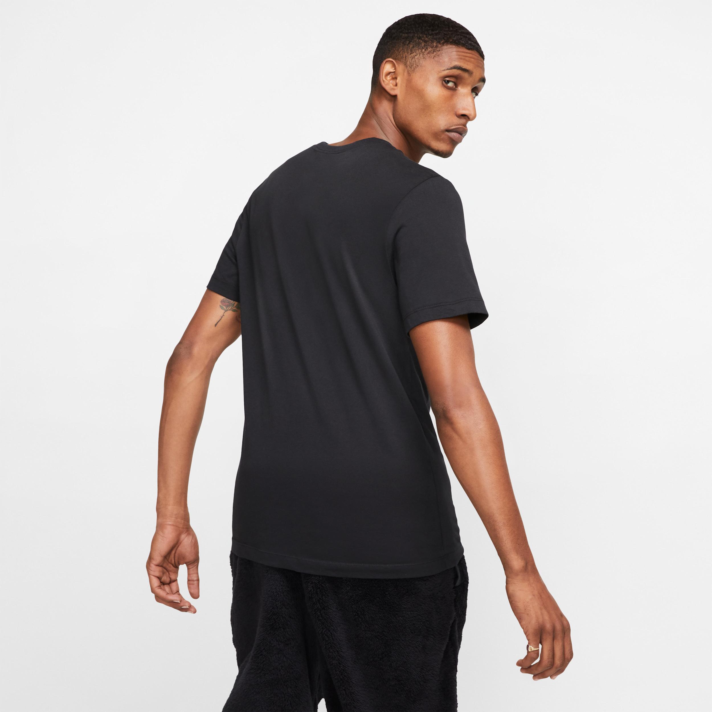 Nike Club unisex T-shirt Product Image