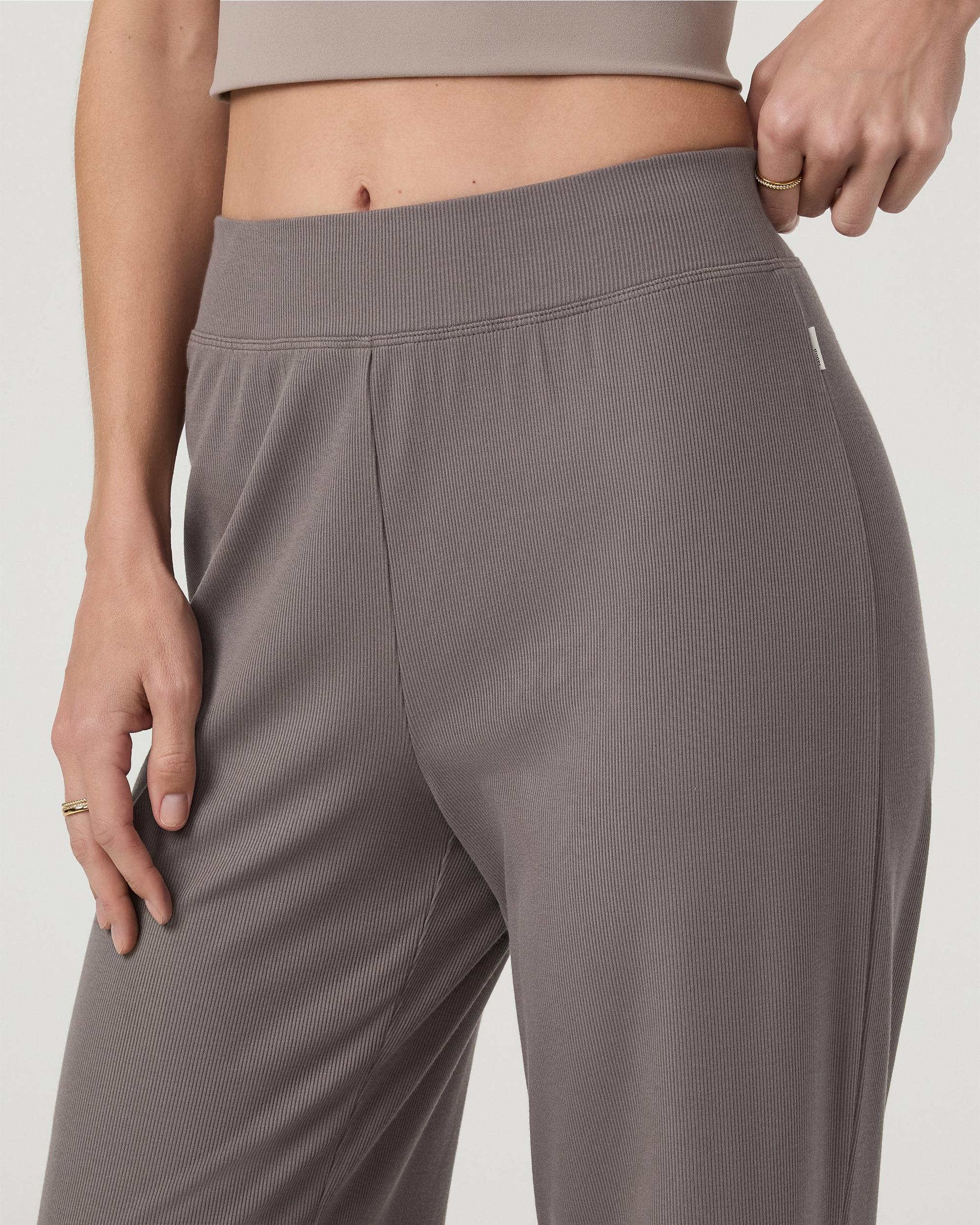 Pose Pant Product Image
