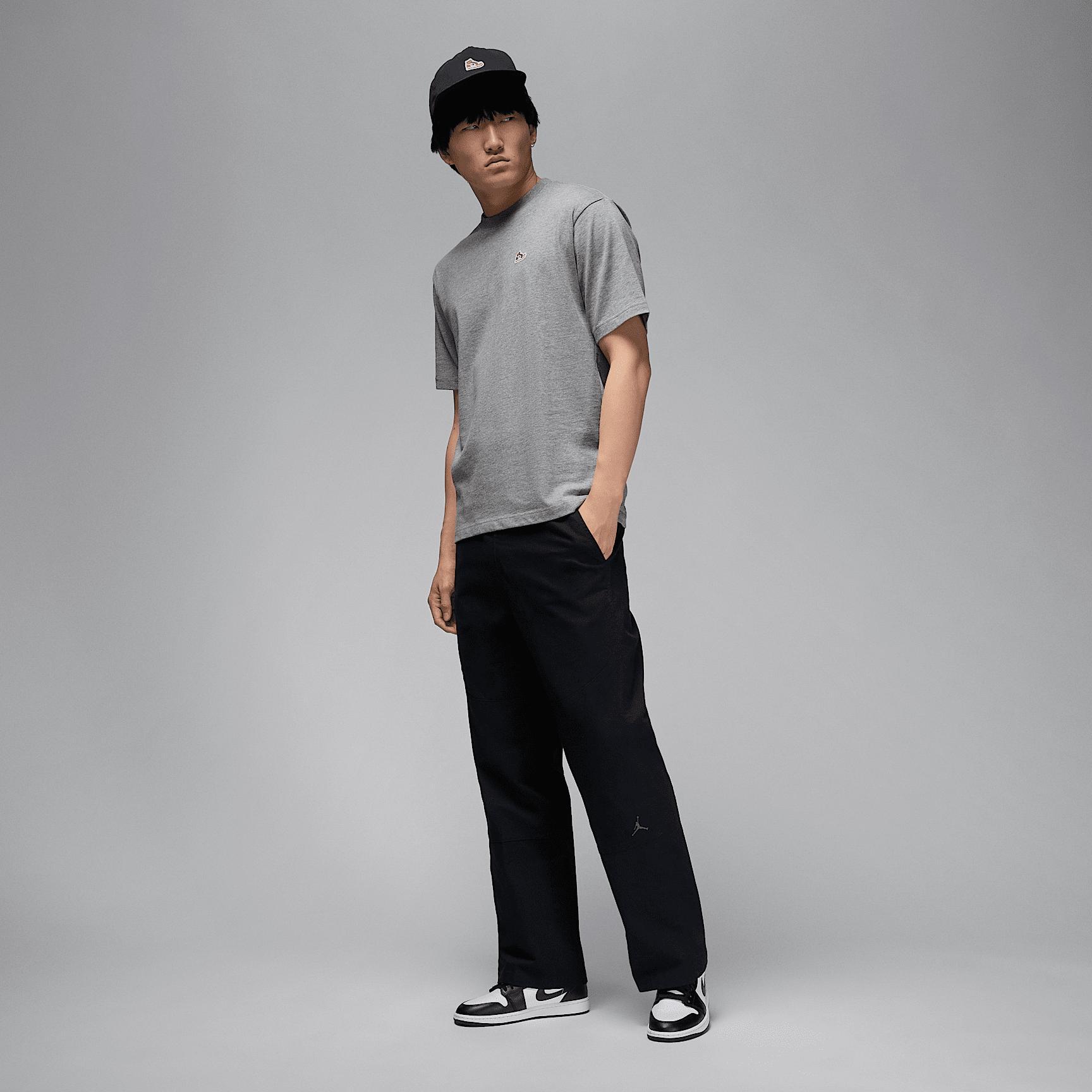 Jordan Essentials Men's Woven Pants Product Image