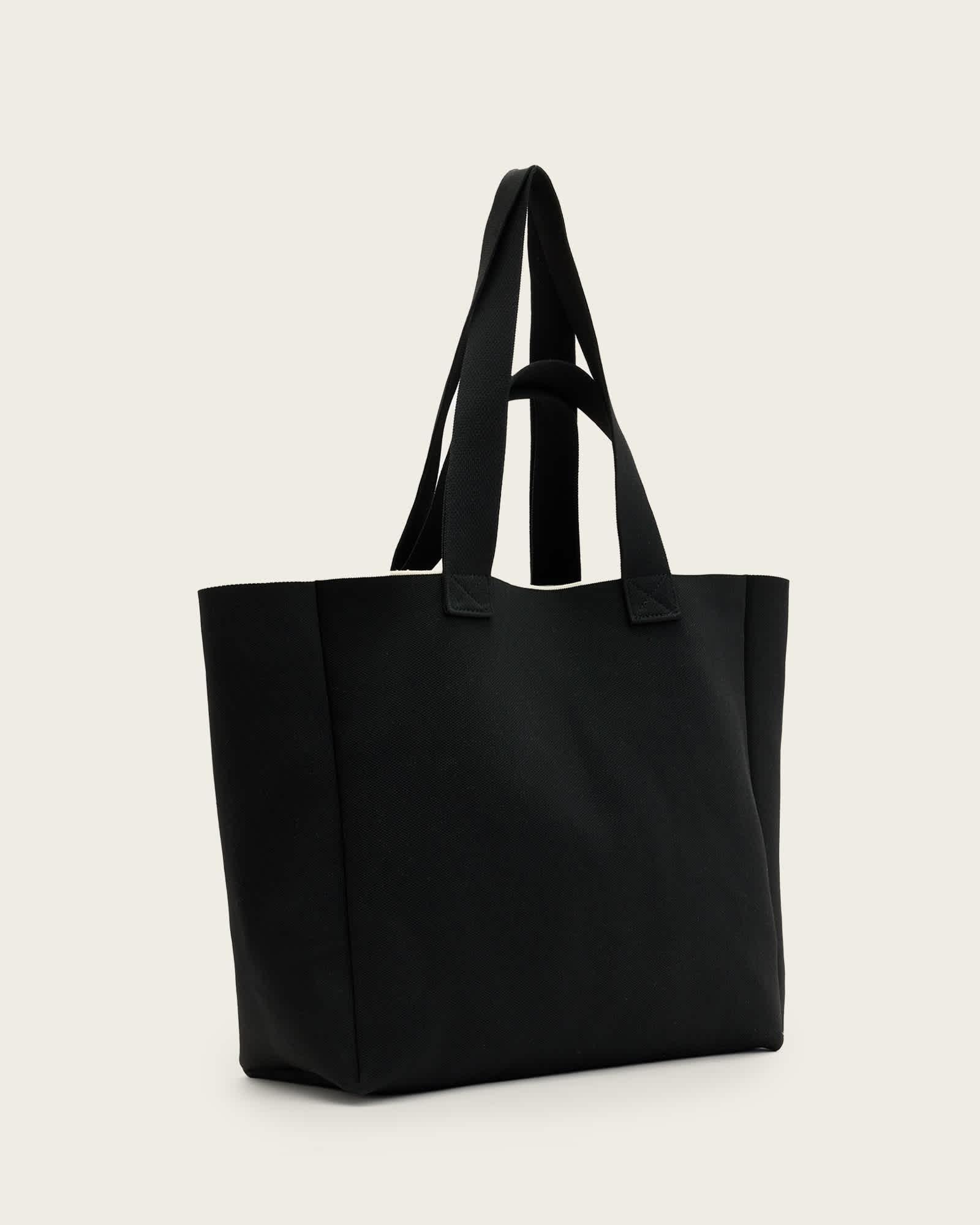 Izzy Large Logo Knitted Tote Bag Product Image
