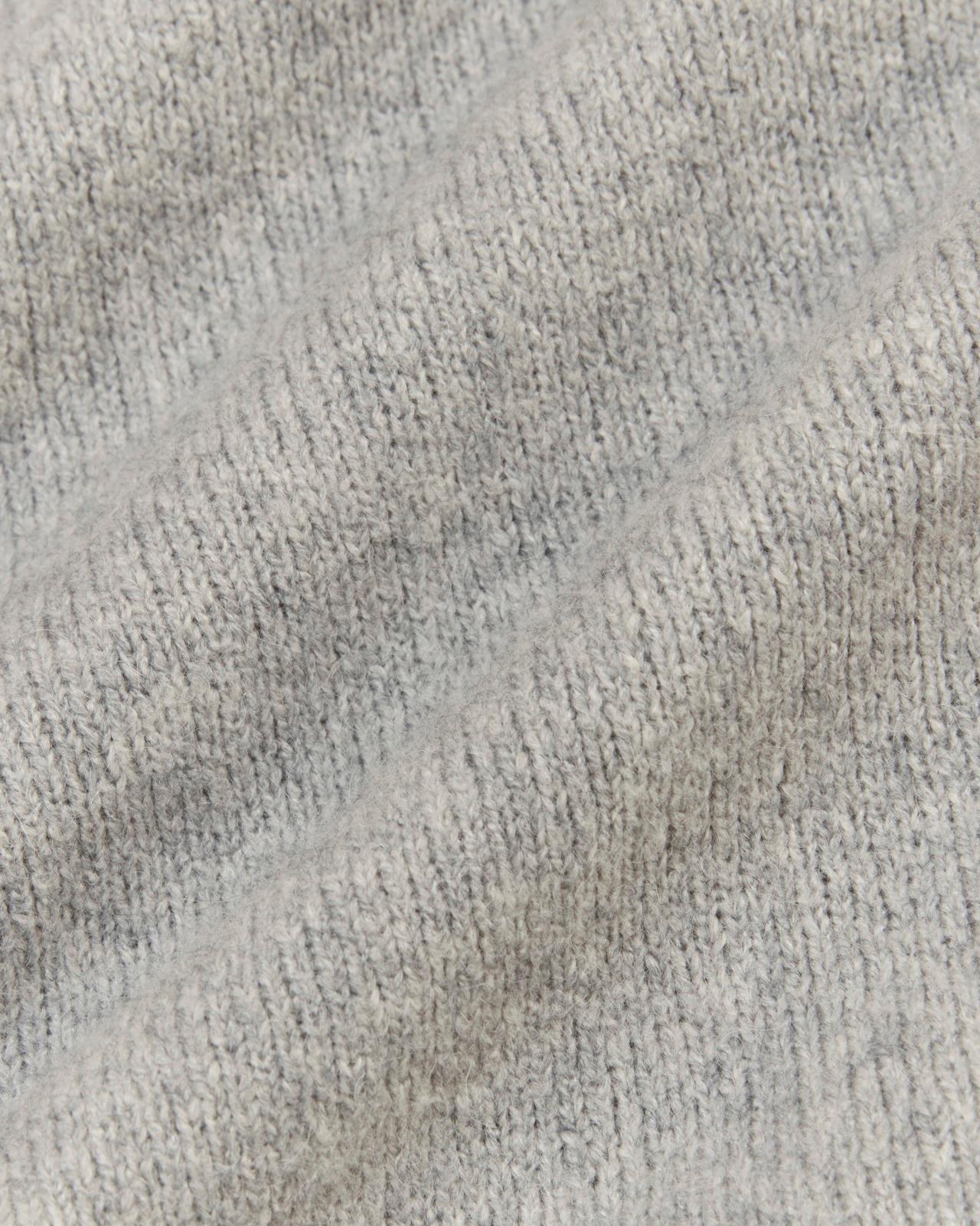 The V-Neck Sweater in Plush Cotton Product Image