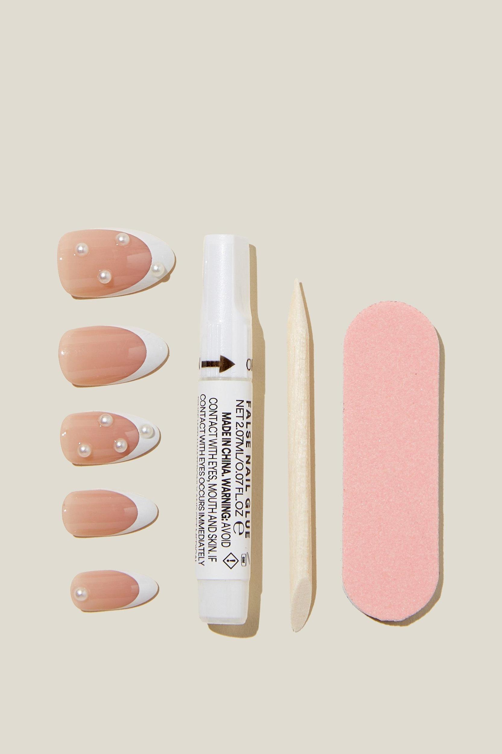 Press On Nails Product Image