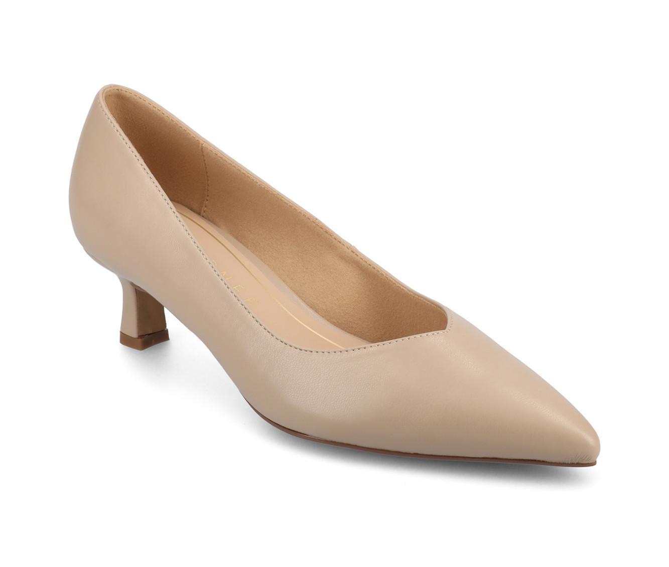 Women's Journee Collection Pammie Pumps Product Image