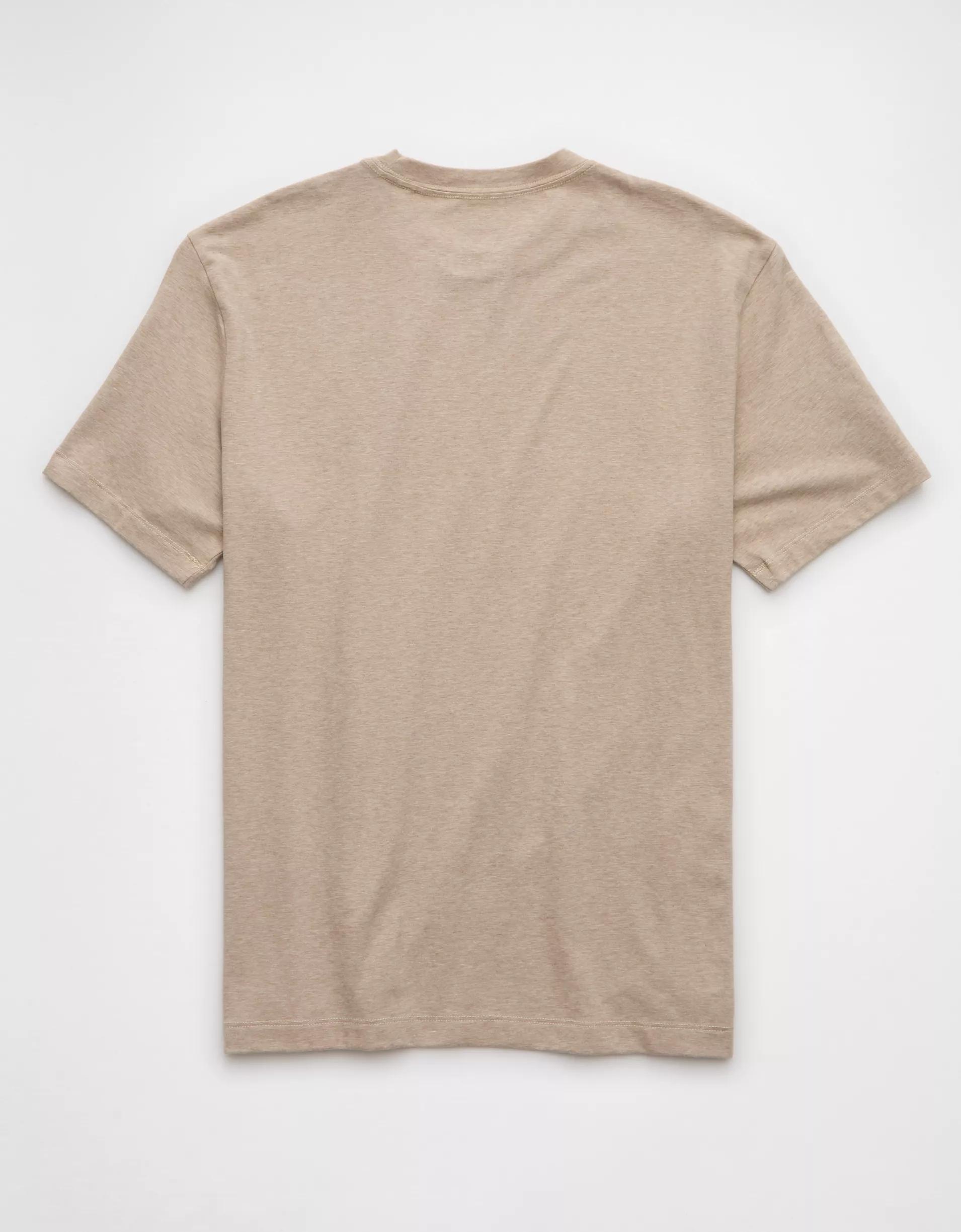 AE 24/7 Club T-Shirt Product Image