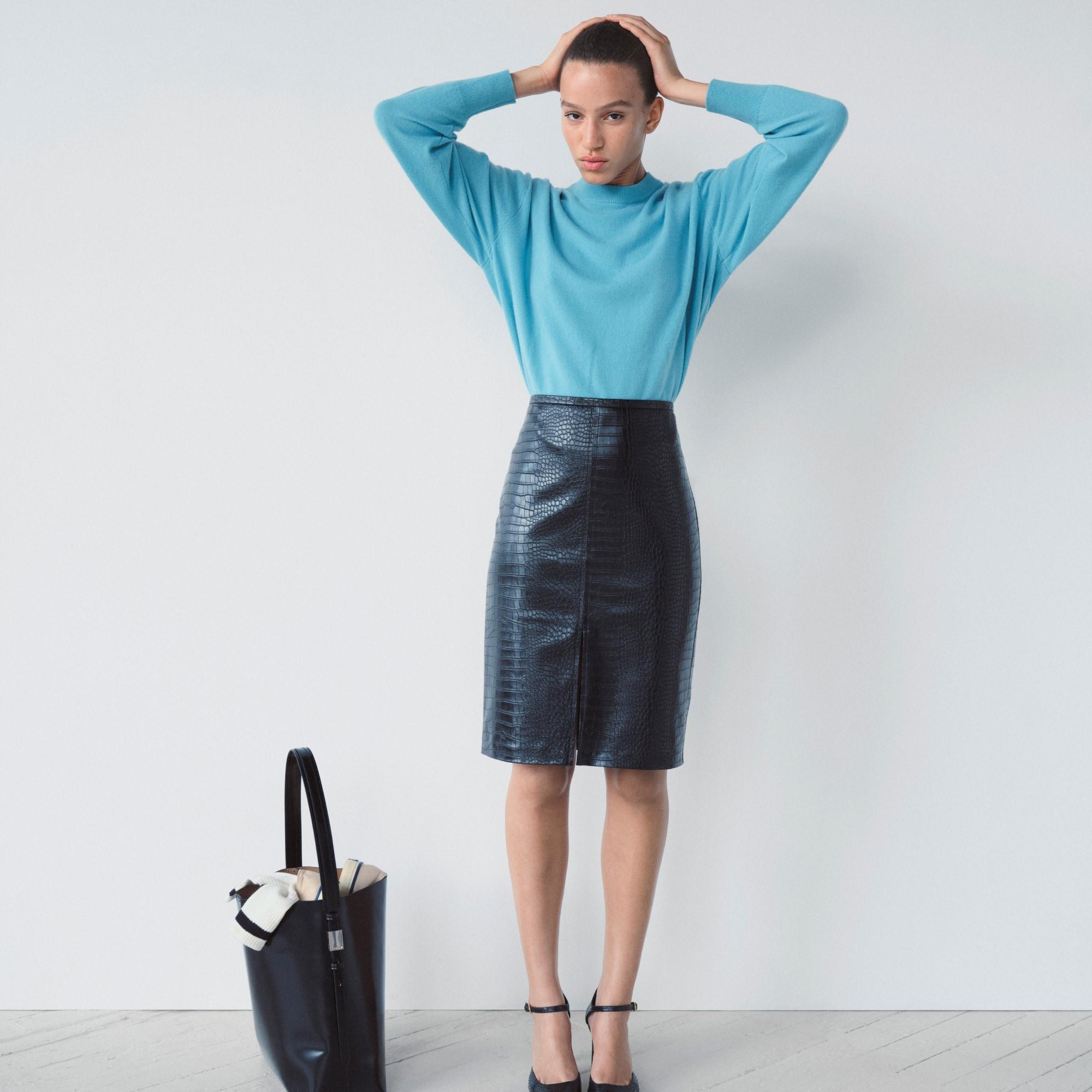 Pencil skirt in croc-embossed faux leather Product Image