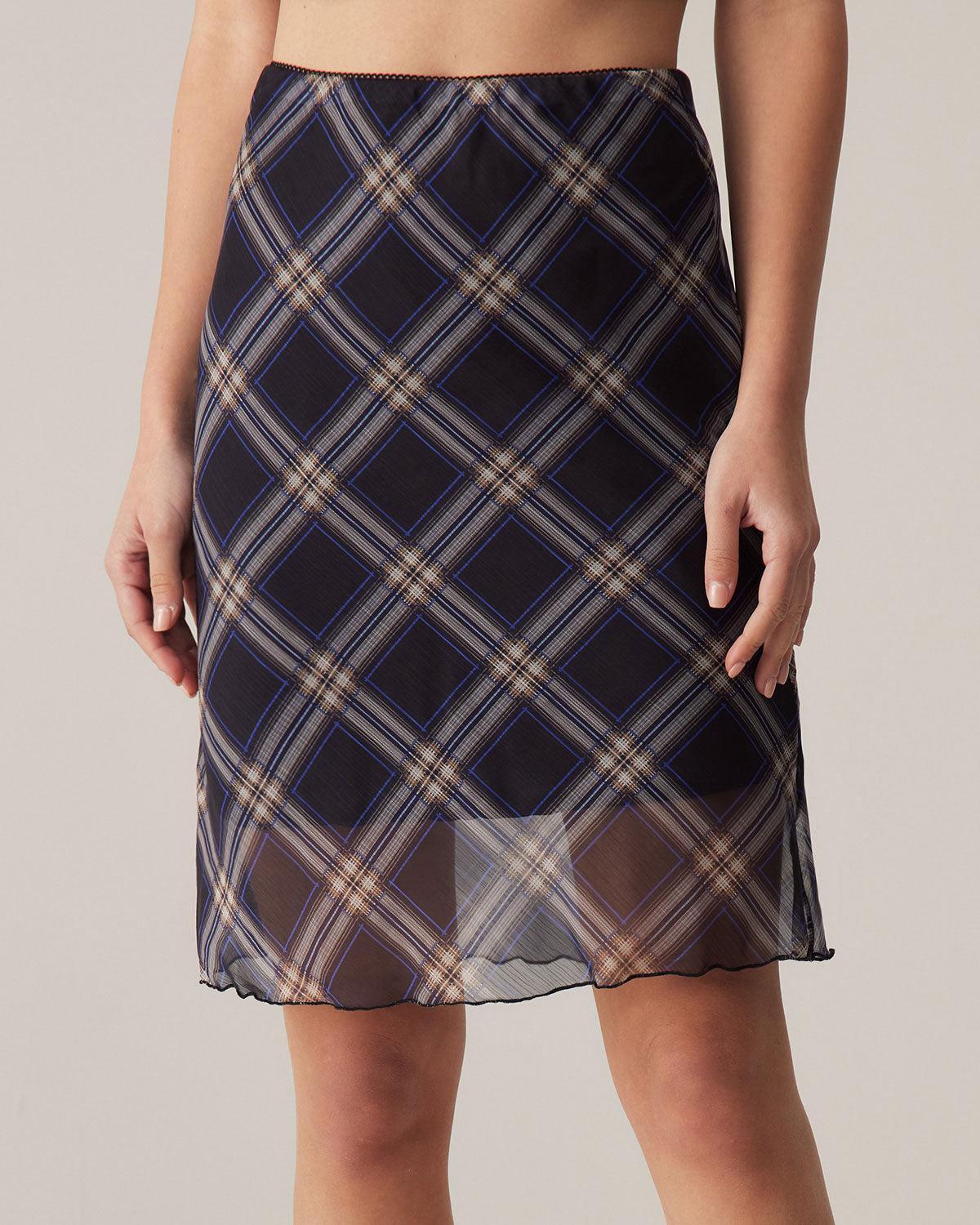 Black Plaid Straight Knee Length Skirt Product Image