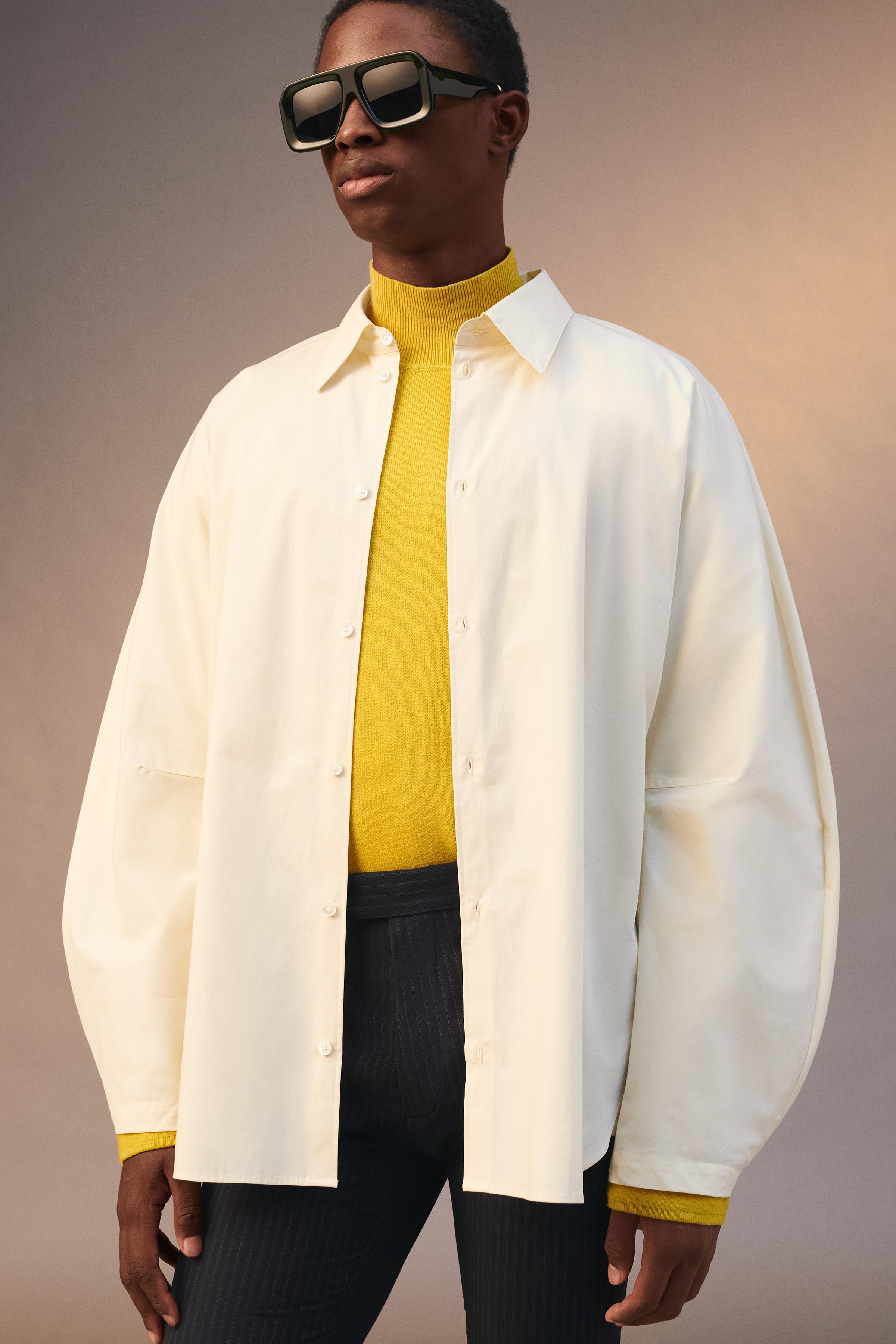VOLUMINOUS SLEEVE SHIRT LIMITED EDITION Product Image