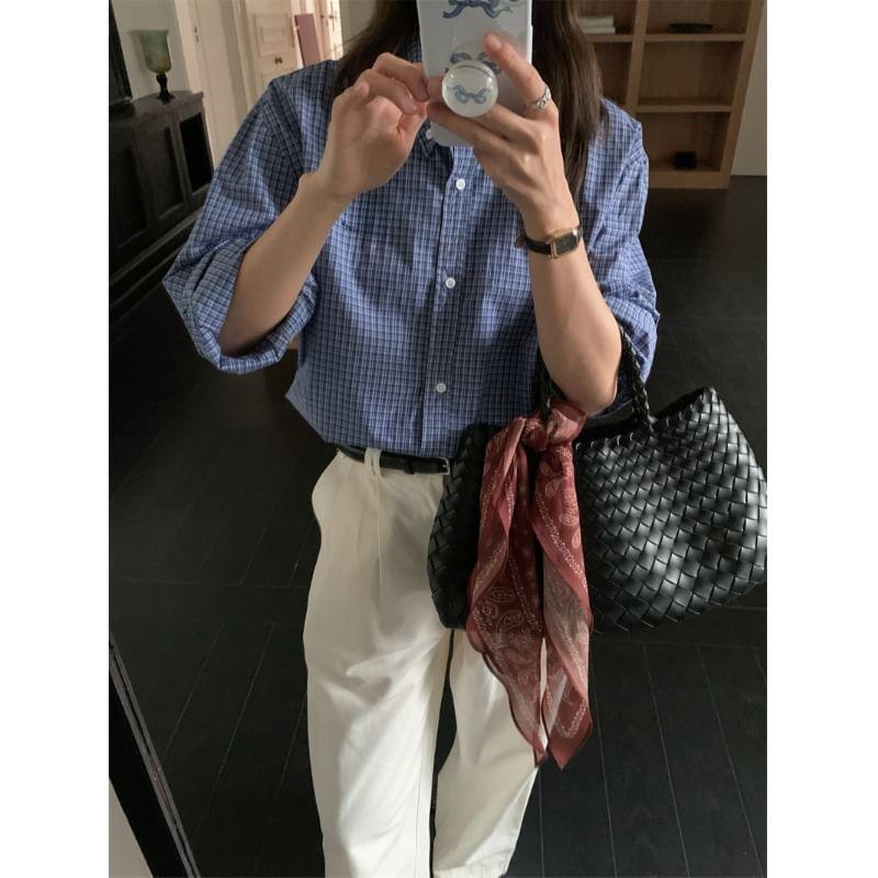 Long-Sleeve Plaid Shirt Product Image