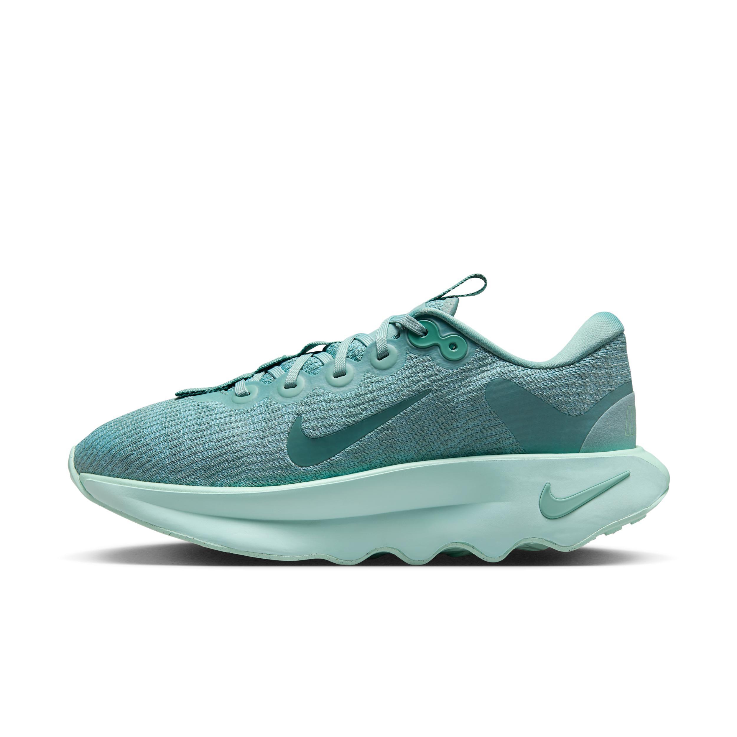 Nike Women's Motiva Walking Shoes Product Image